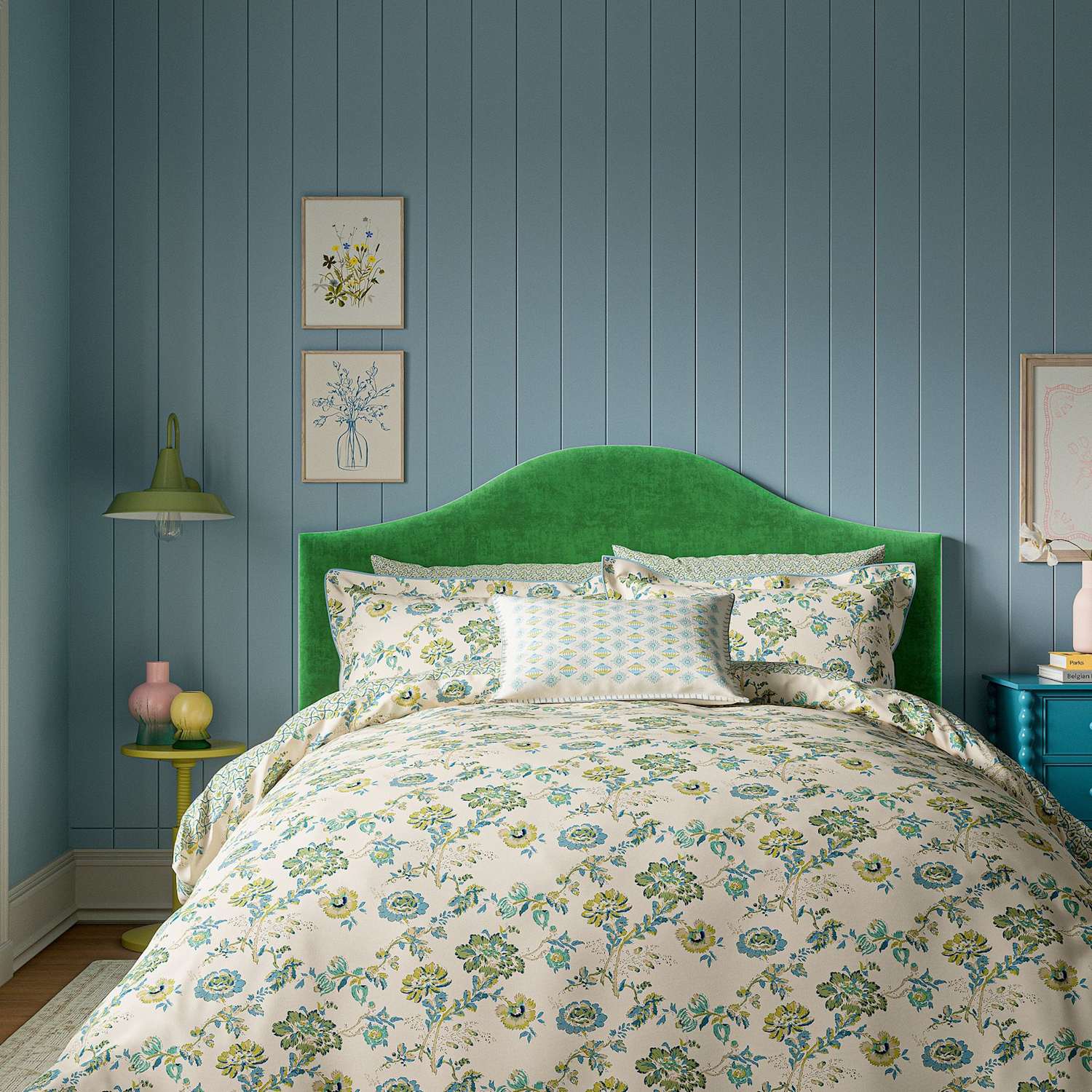 Land & Shore Pure Cotton Orchard Bedding Set - Super King Size (6 ft) - Green Mix - Available at M&S