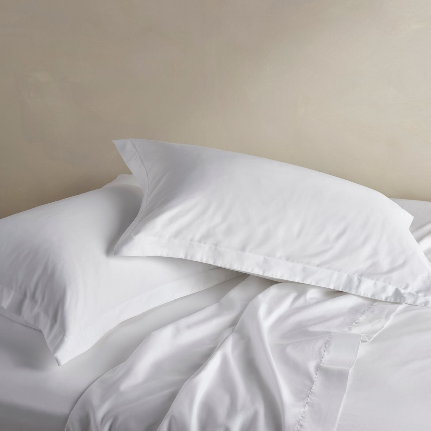 Bedfolk Pure Cotton 300 Thread Count Fitted Sheet - Emperor - White - Available at M&S