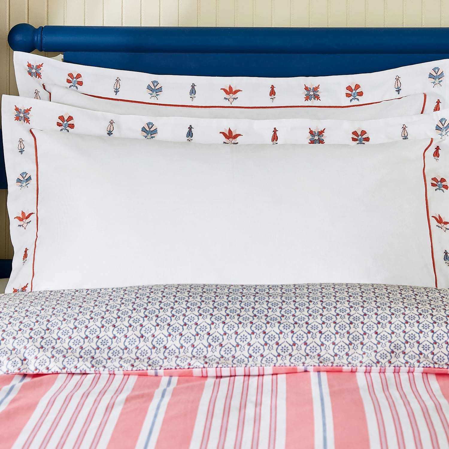 Joules 2 Pack Siesta to Fiesta Oxford Pillowcases - White Mix - Available at M&S