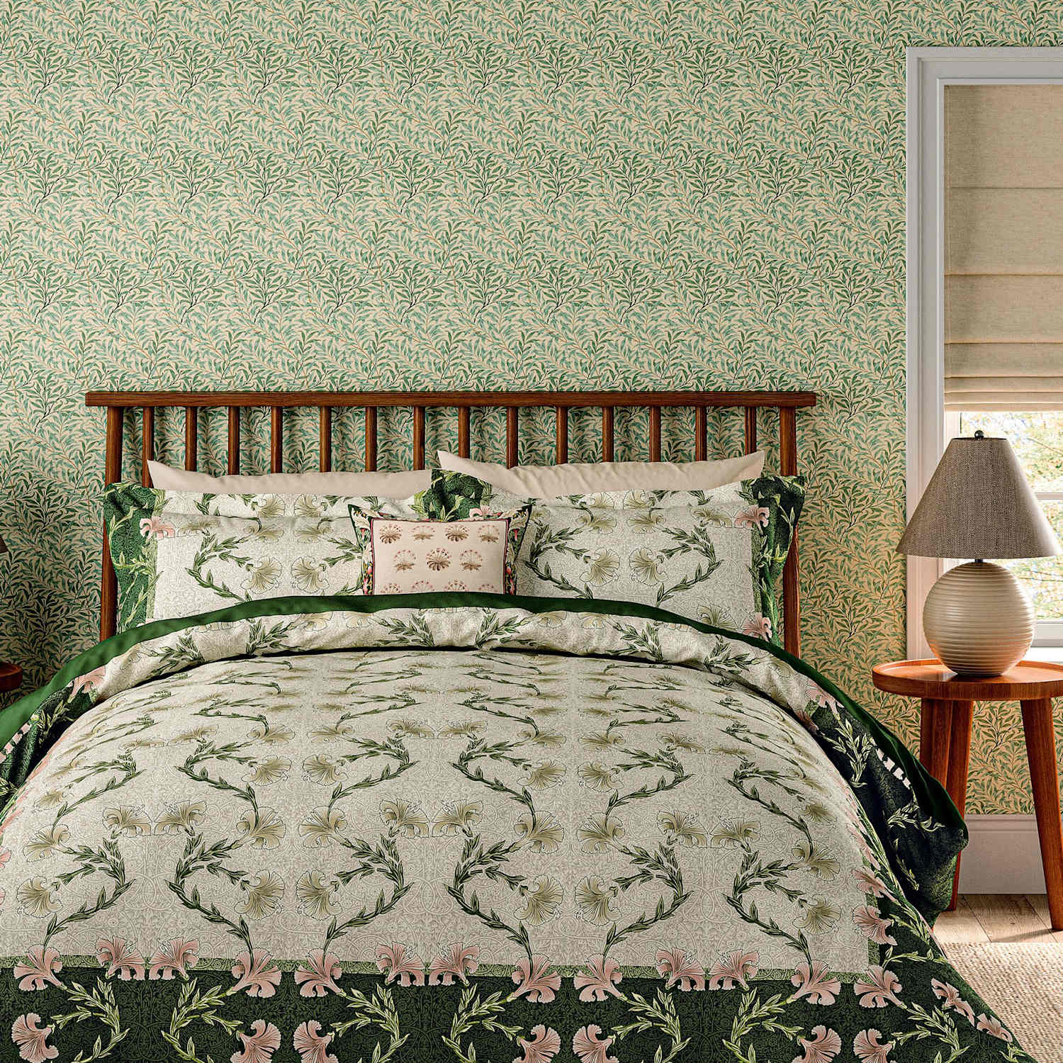 Morris & Co Pure Cotton Scrolling Carnation Bedding Set - King Size (5 ft) - Natural Mix - Available at M&S