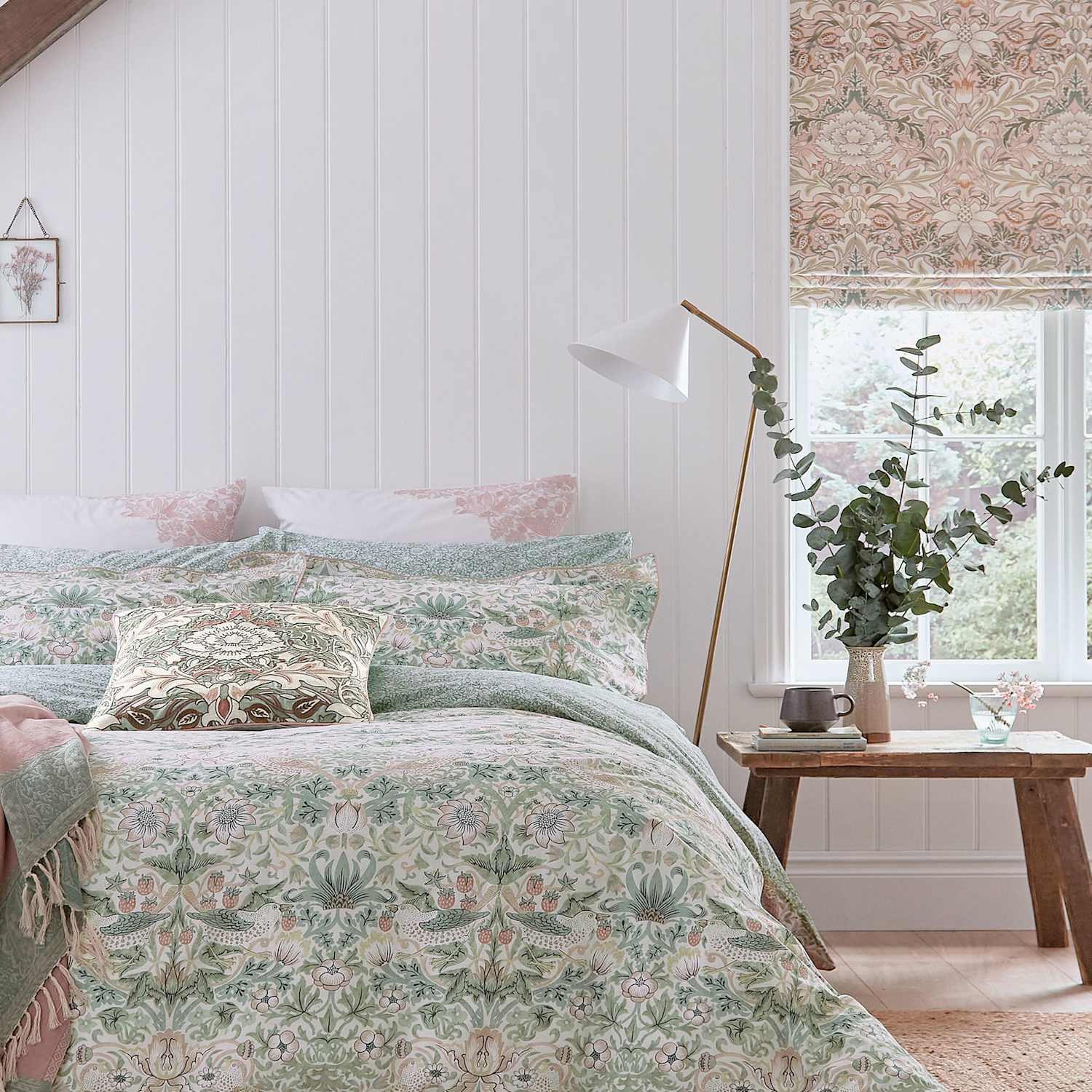 Morris & Co Pure Cotton Strawberry Thief Cochineal Bedding Set - Single (3 ft) - Pink Mix - Available at M&S