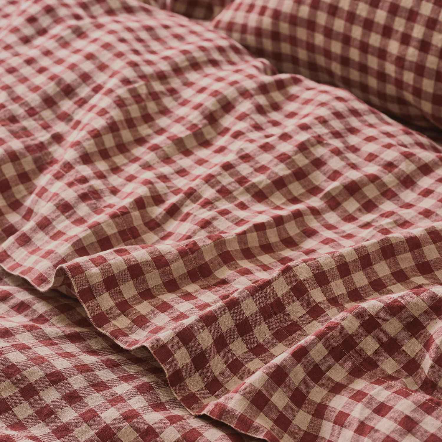Piglet In Bed Linen Rich Gingham Flat Sheet - Single (3 ft) - Red Mix - Available at M&S