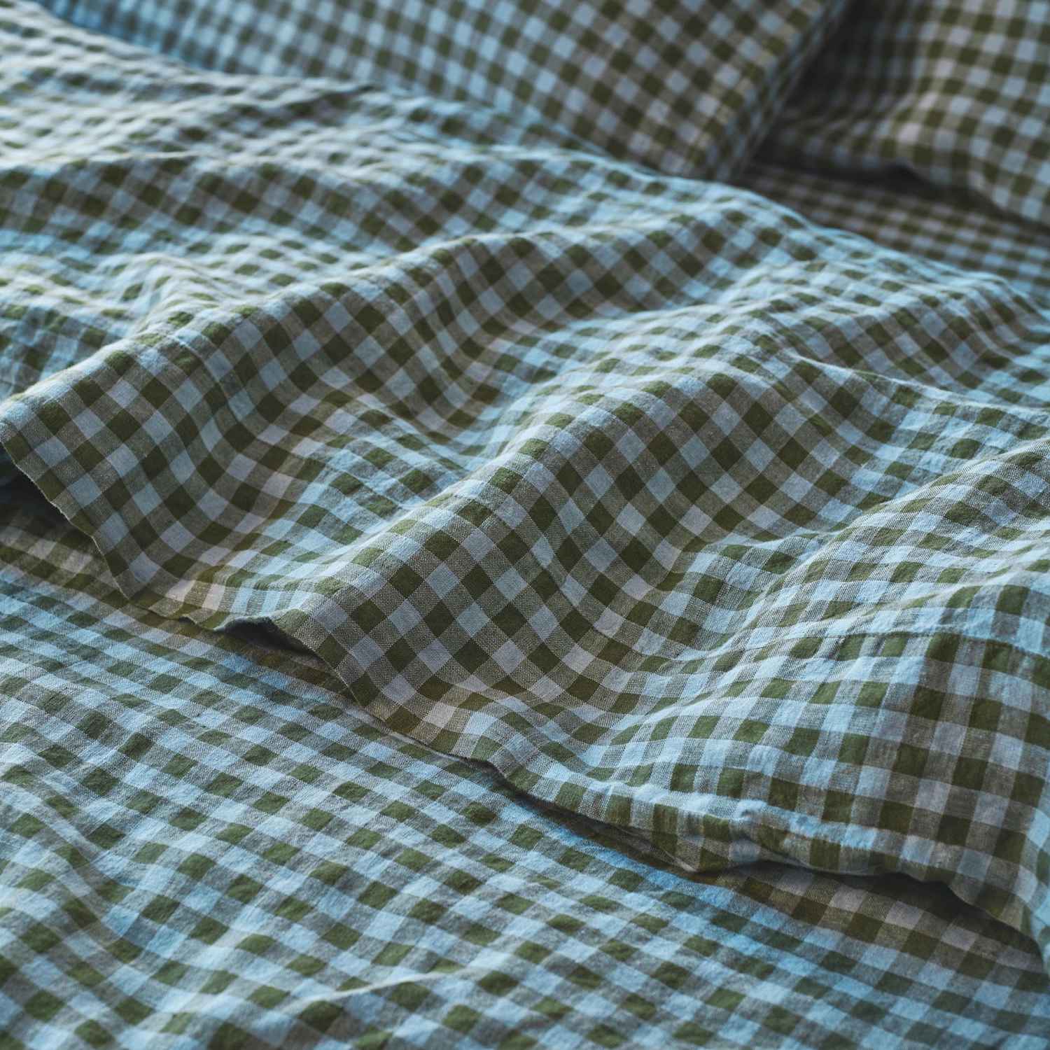 Piglet In Bed Linen Rich Gingham Flat Sheet - Super King Size (6 ft) - Multi - Available at M&S