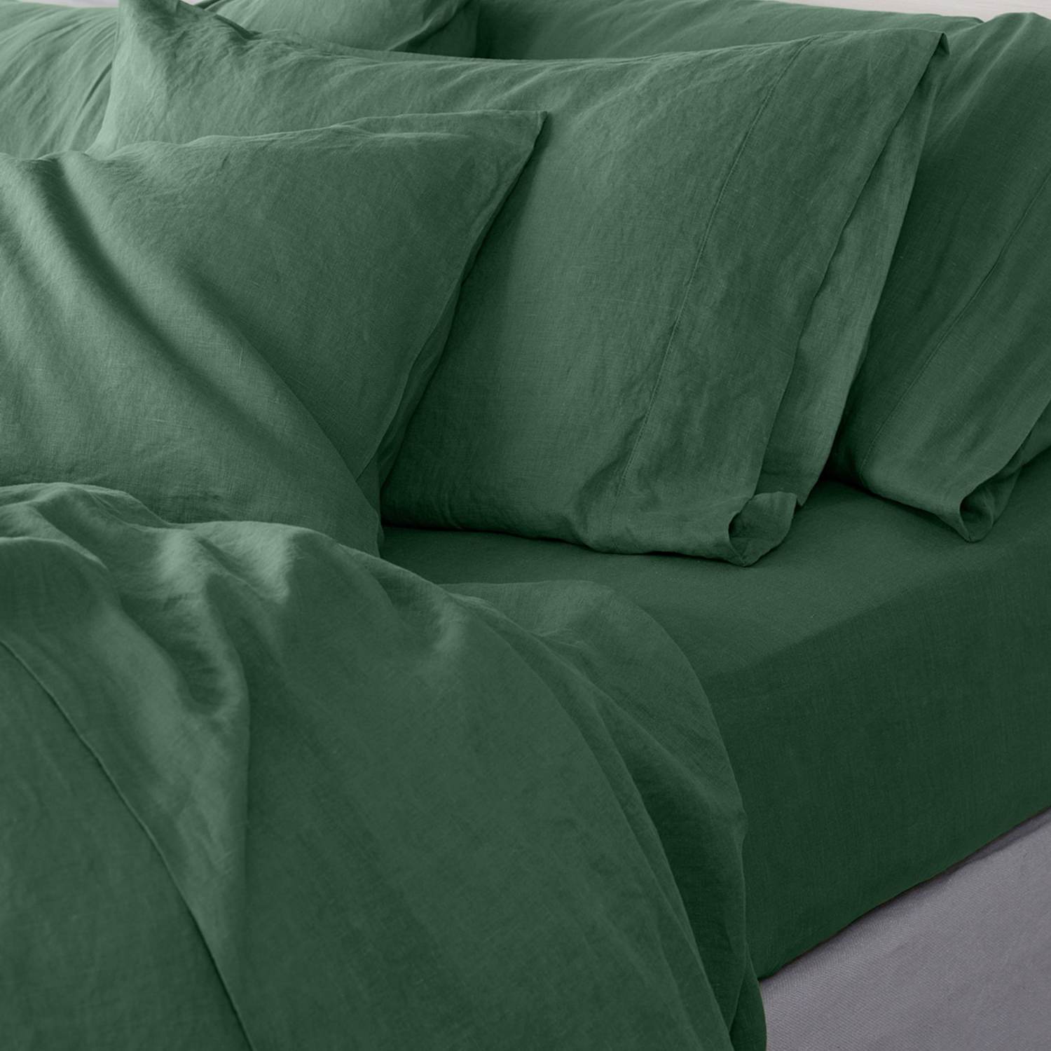 Piglet In Bed Linen Rich Fitted Sheet - Single (3 ft) - Green - Available at M&S