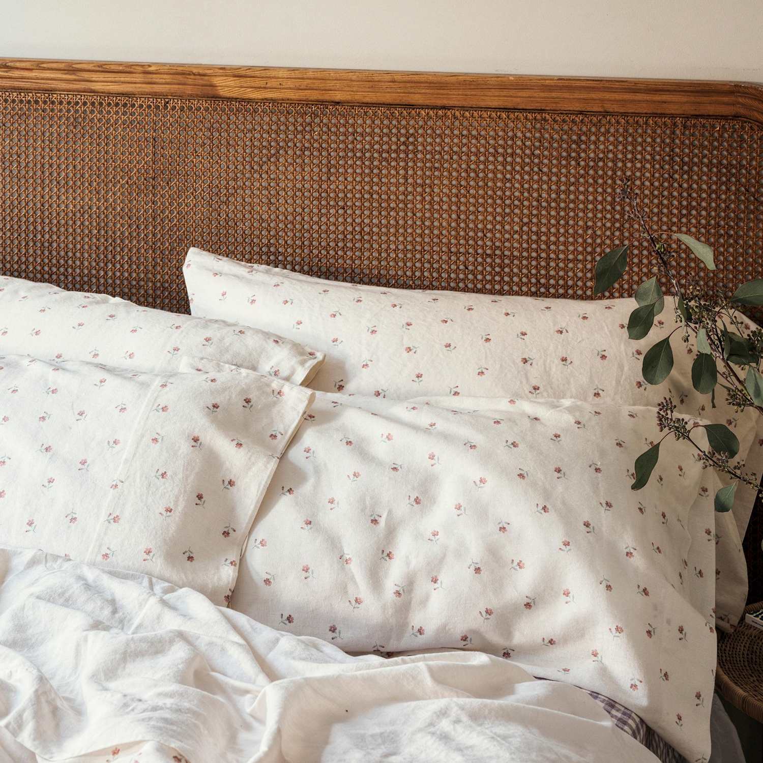 Piglet In Bed 2 Pack Linen Rich Posy Bud Pillowcases - Pearl - Available at M&S