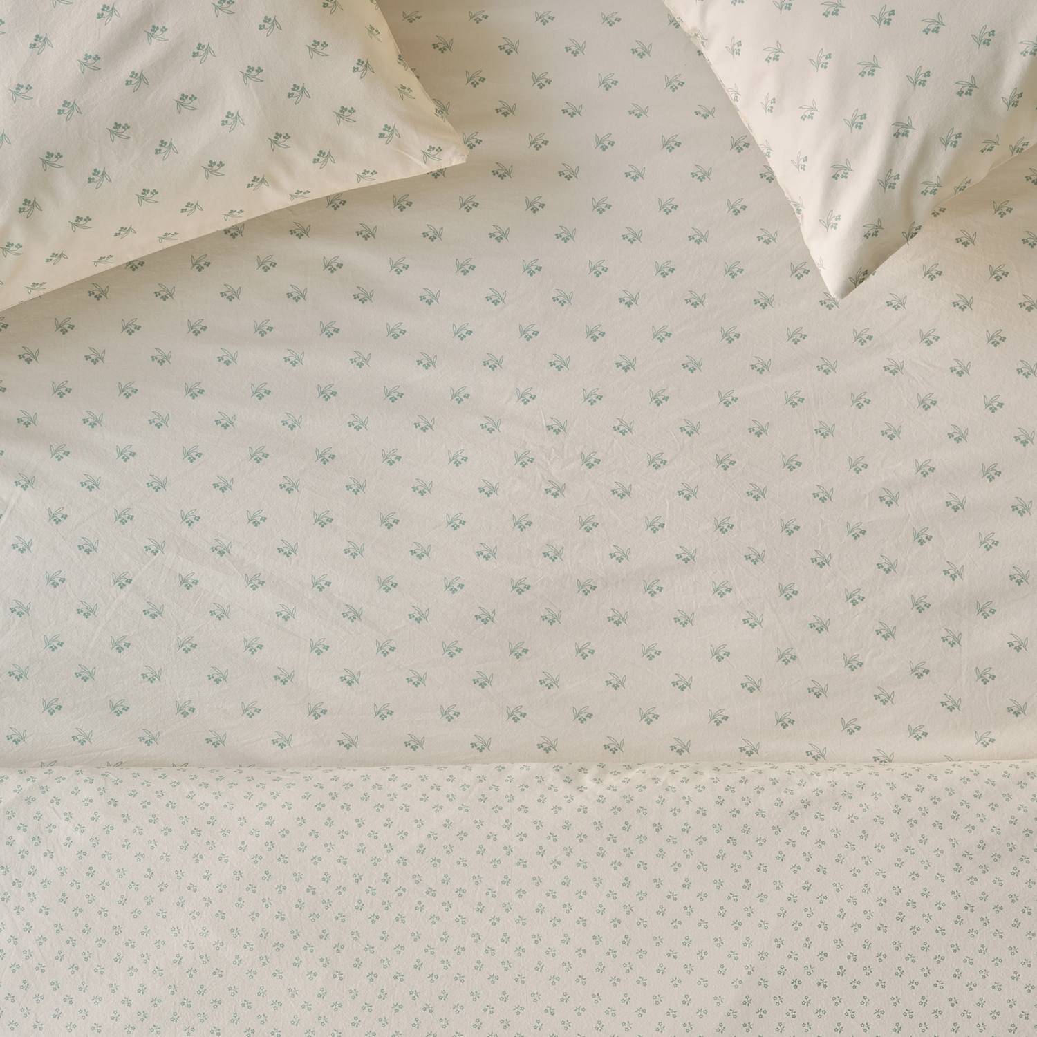 Piglet In Bed Washed Cotton Martha Floral Fitted Sheet - Double (4 ft 6) - Green Mix - Available at M&S