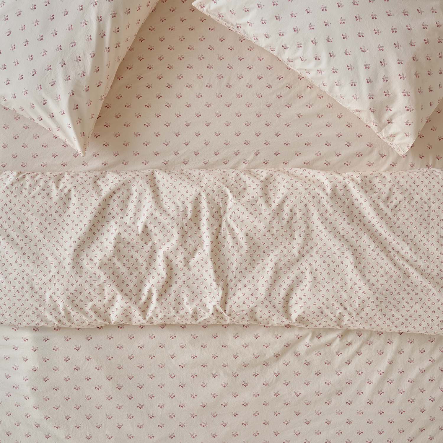 Piglet In Bed Martha Floral Pure Cotton Duvet Cover - King Size (5 ft) - Pink Mix - Available at M&S