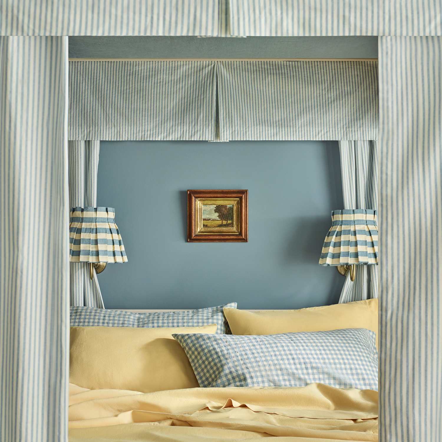 Piglet In Bed Linen Rich Duvet Cover - King Size (5 ft) - Yellow - Available at M&S