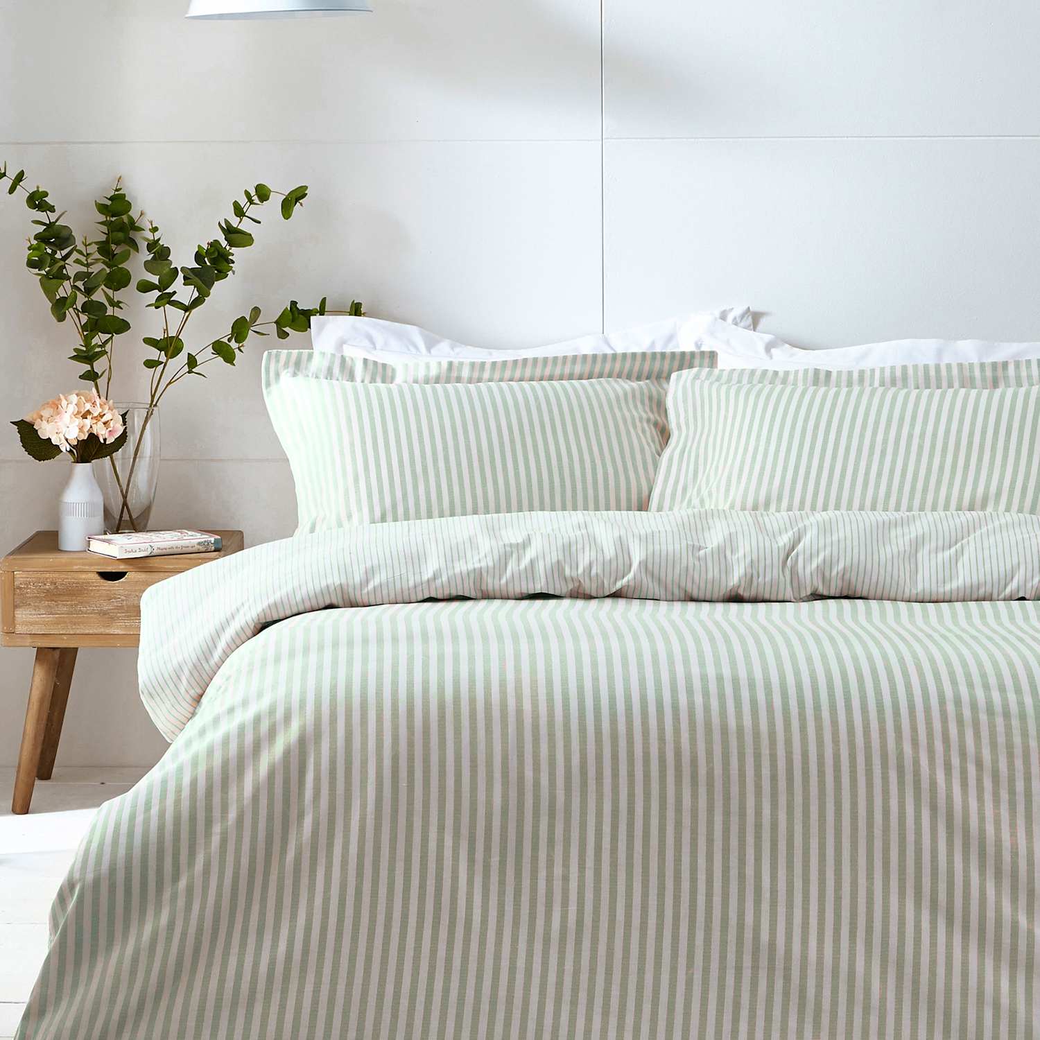 Yard Hebden Striped Cotton Reversible Bedding Set - Super King Size (6 ft) - White Mix - Available at M&S