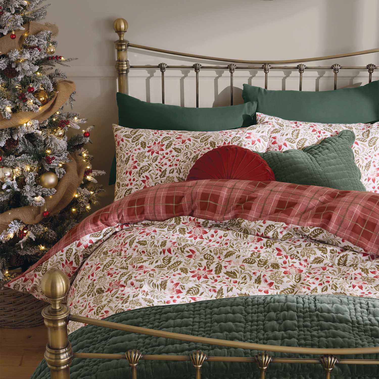 Laura Ashley Pure Cotton Astley Floral Christmas Bedding Set - Double (4 ft 6) - Red Mix - Available at M&S