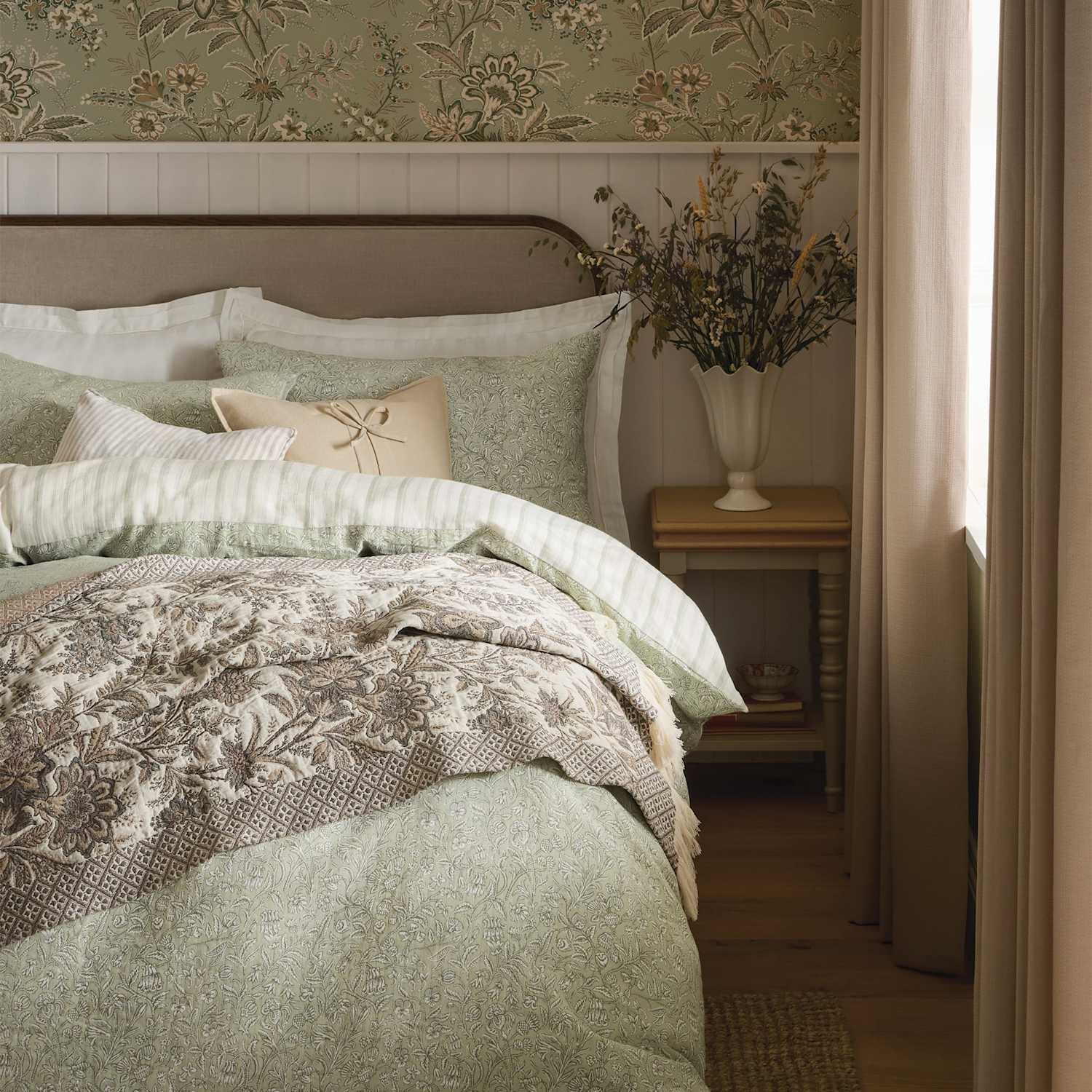Laura Ashley Elmdon Floral Reversible Bedding Set - Single (3 ft) - Green Mix - Available at M&S