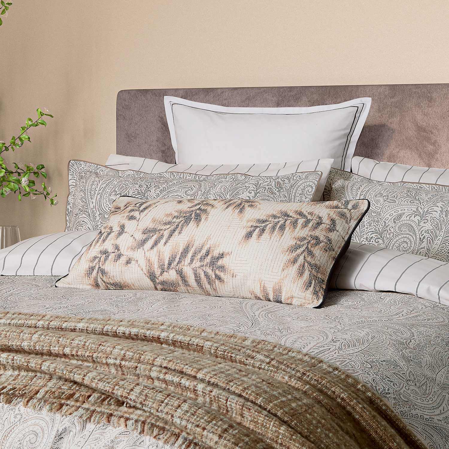 Bedeck Of Belfast Avita Pure Cotton Percale Bedding Set - Single (3 ft) - Cream Mix - Available at M&S