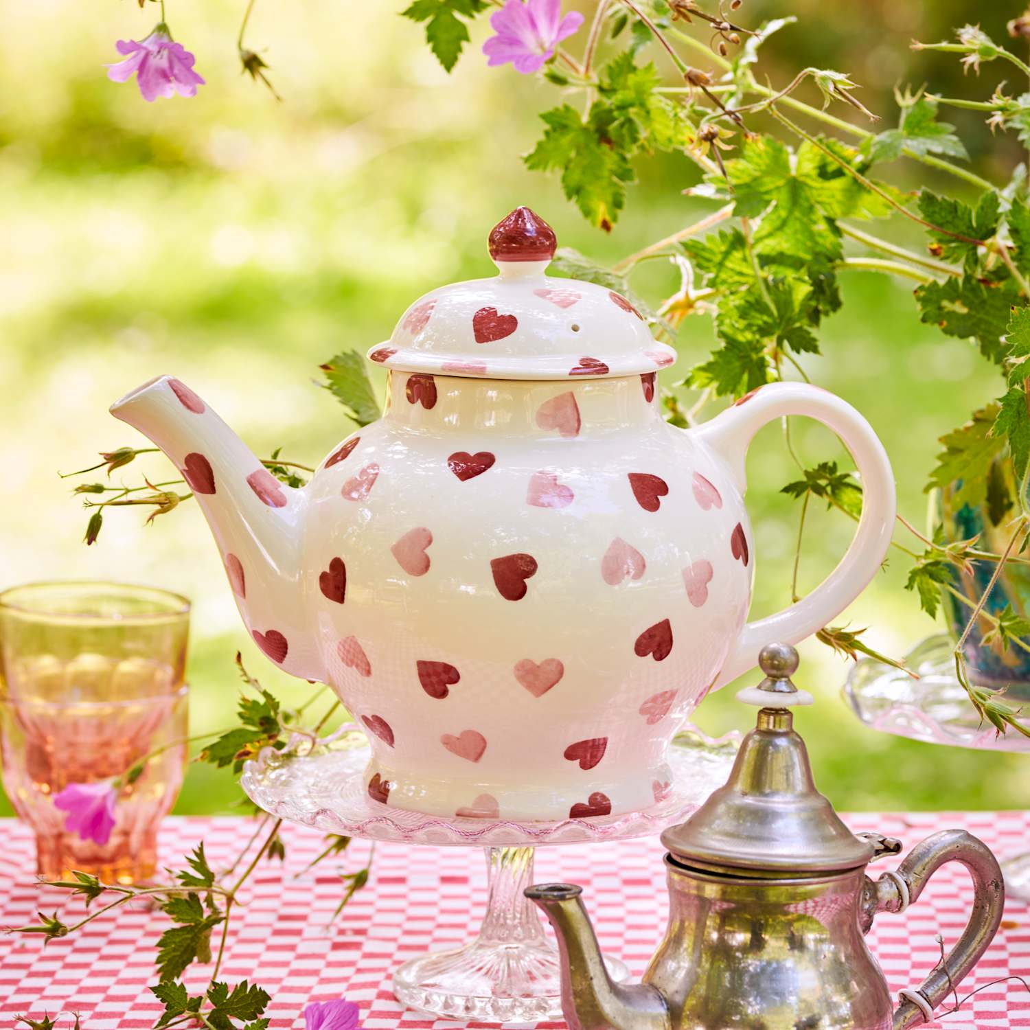 Emma Bridgewater Men's Pink Hearts Teapot - Pink Mix - Available at M&S