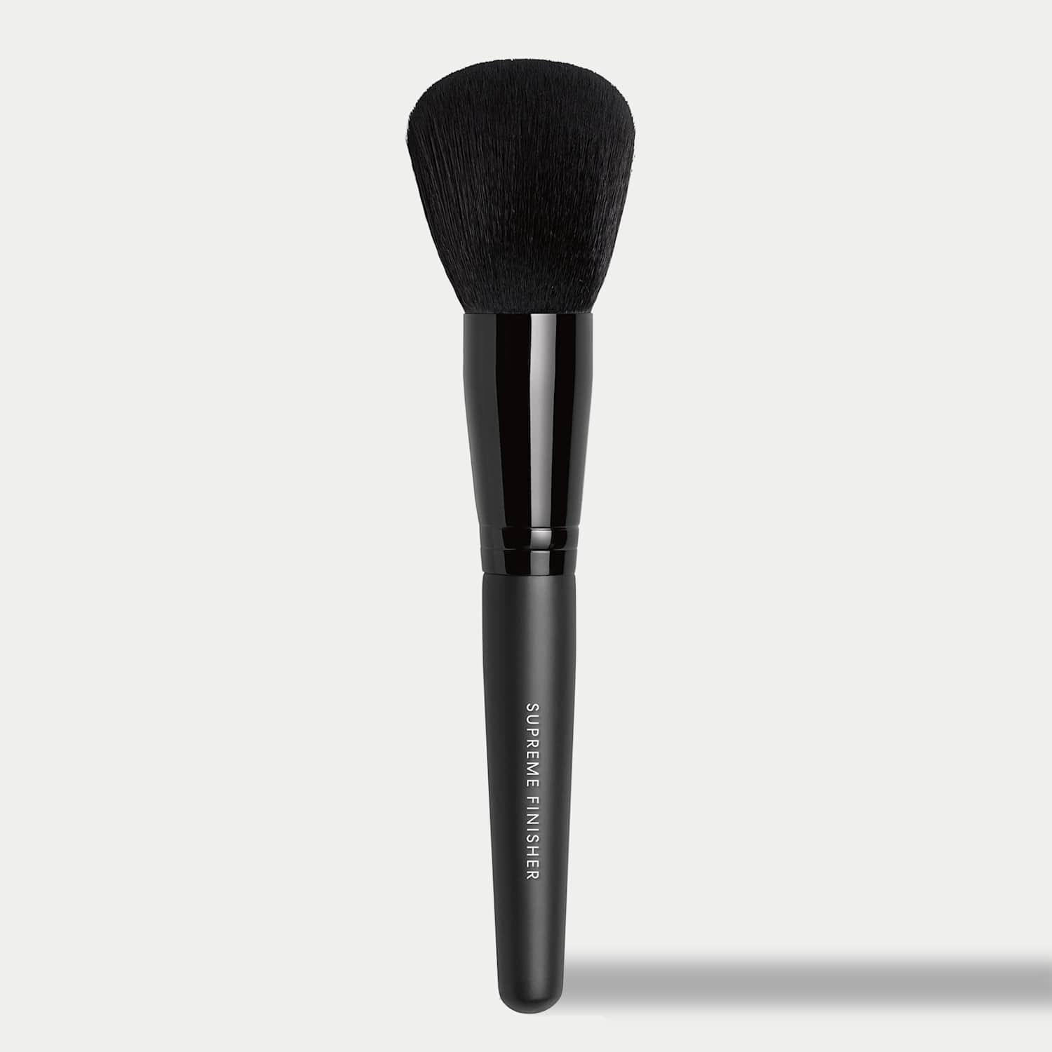 Bareminerals Women's Seamless Shaping & Finish Brush - Available at M&S
