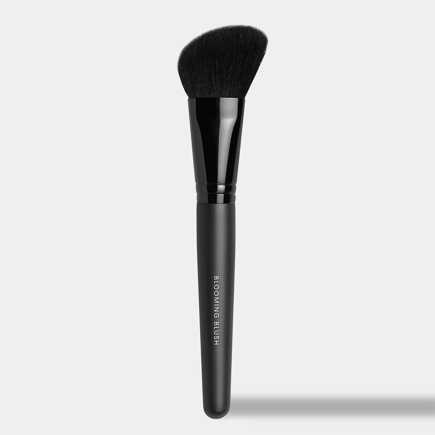 Bareminerals Women's Blooming Blush Brush - Available at M&S