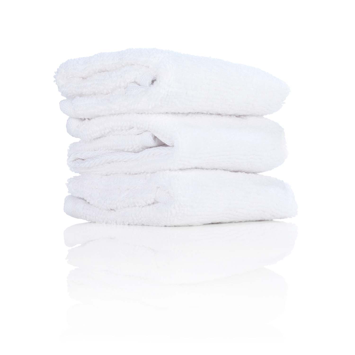 Emma Hardie Men's Amazing Face Dual-Action Cleansing Cloths - Available at M&S