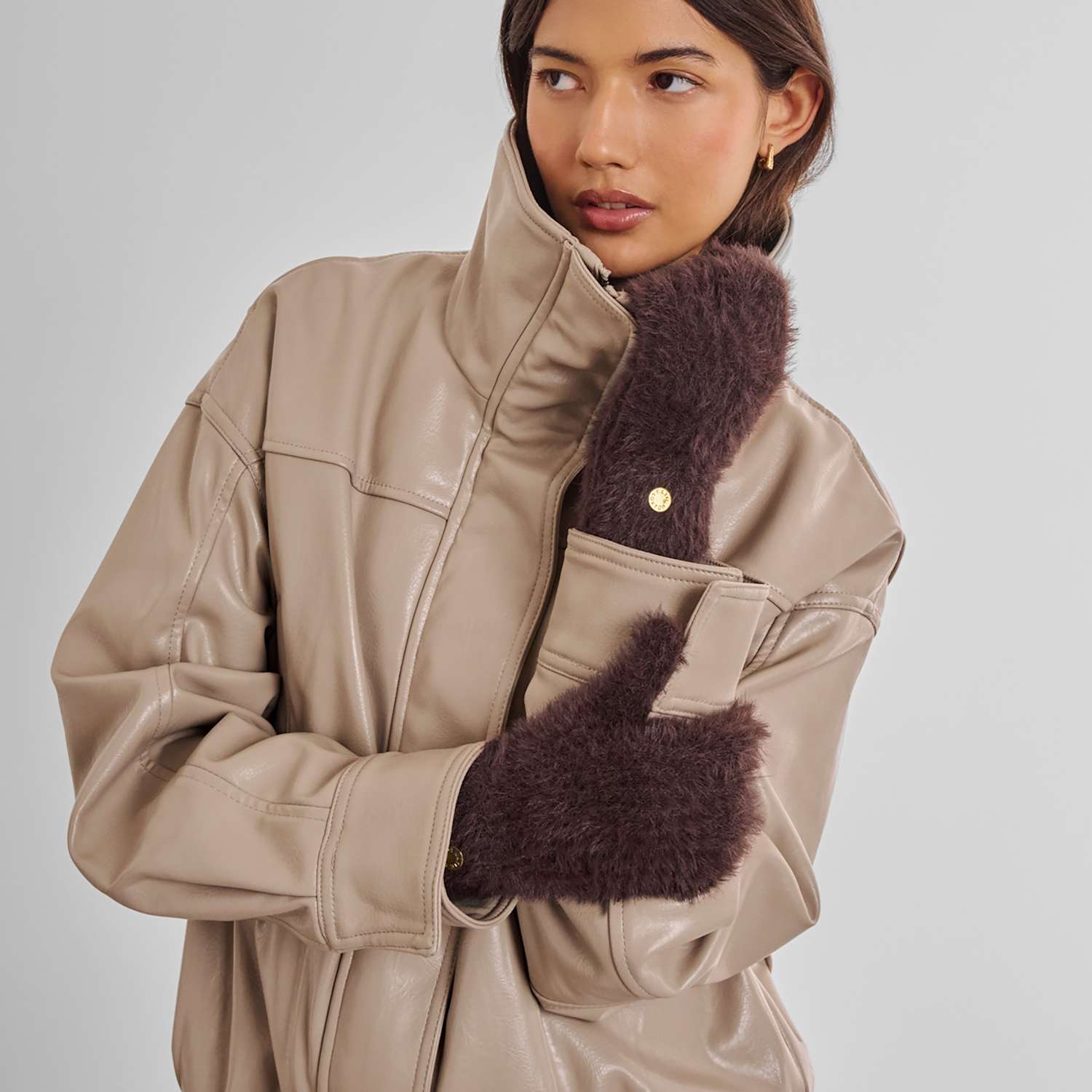 Katie Loxton Women's Fluffy Knitted Gloves - Chocolate - Available at M&S