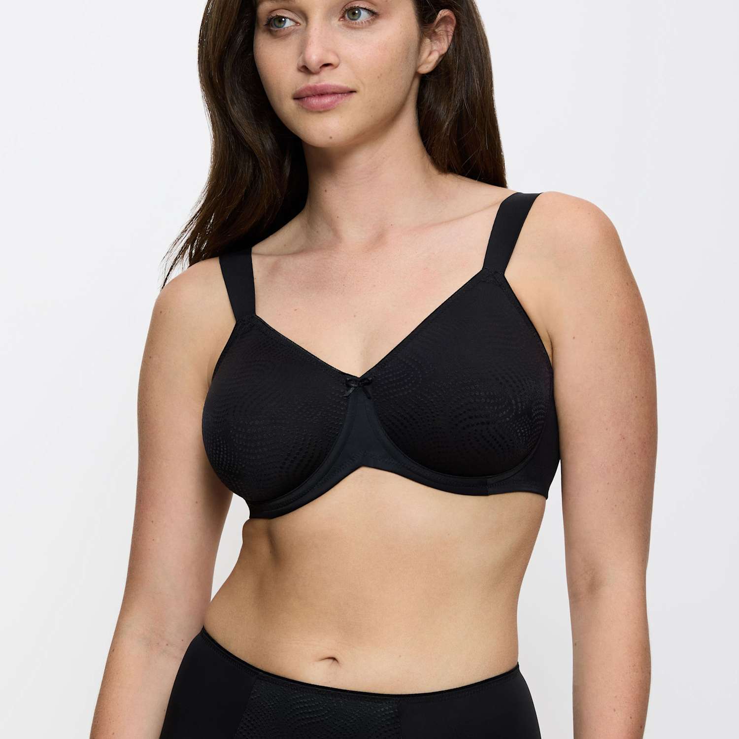 Triumph Women's Essential Wired Minimiser Bra C-F - 34D - Black - Available at M&S