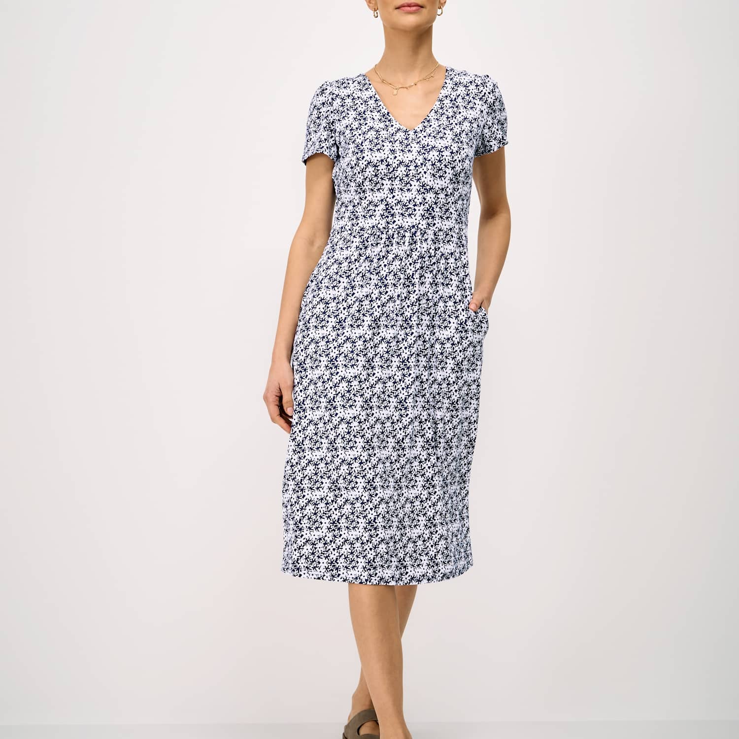 Crew Clothing Women's Jersey Floral Midi Tea Dress - 8 - Navy Mix - Available at M&S