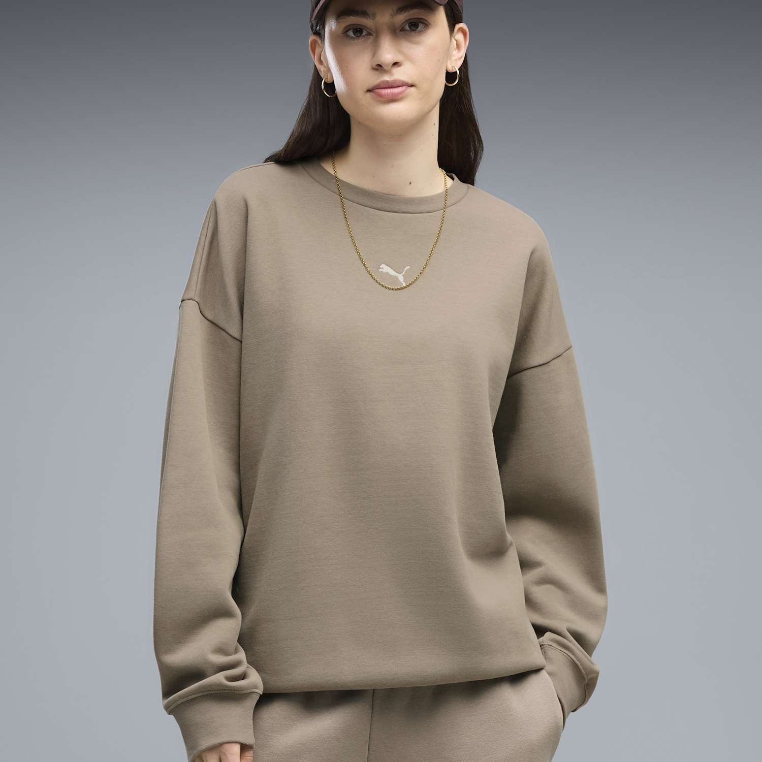 Puma Women's Essential Cotton Blend Oversized Sweatshirt - Large - Taupe