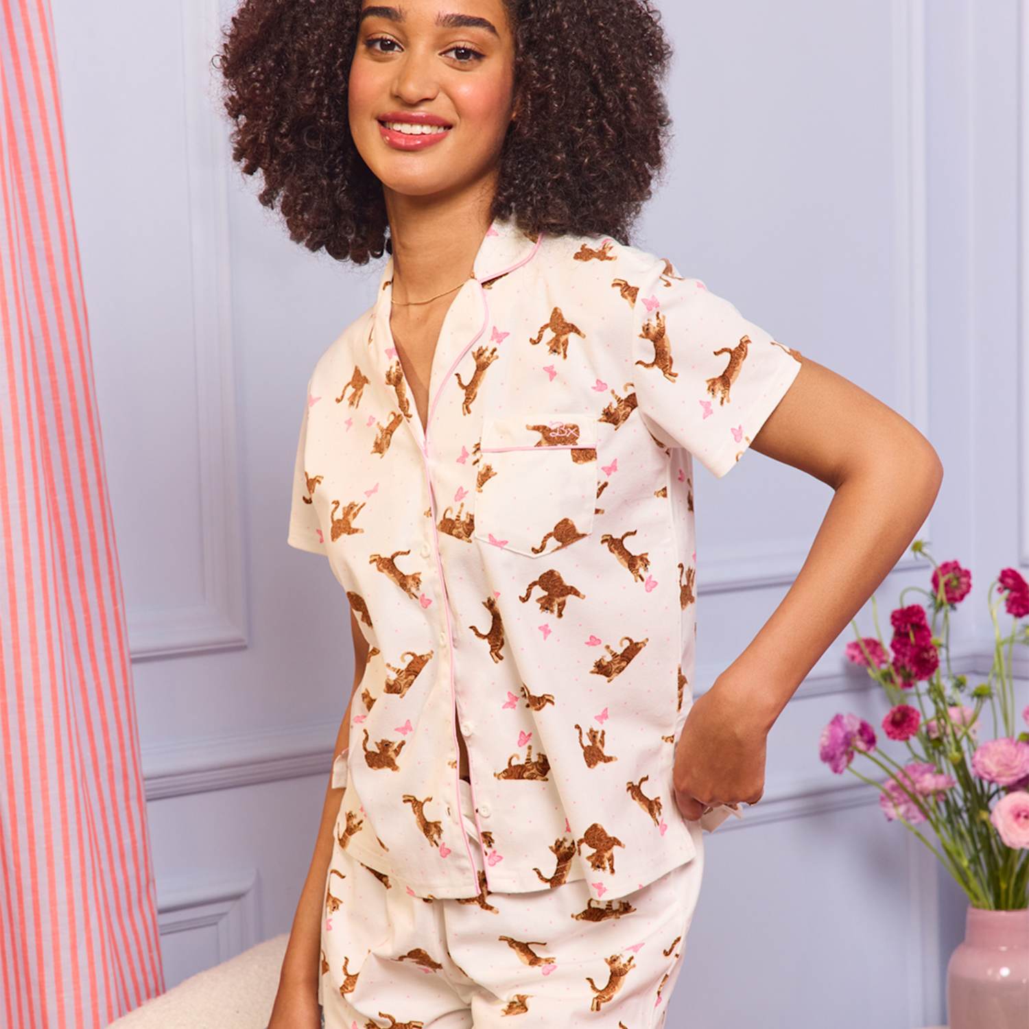 Boux Avenue Women's Cat Print Fleece Short Pyjama In a Bag - 6 - Ivory Mix - Available at M&S