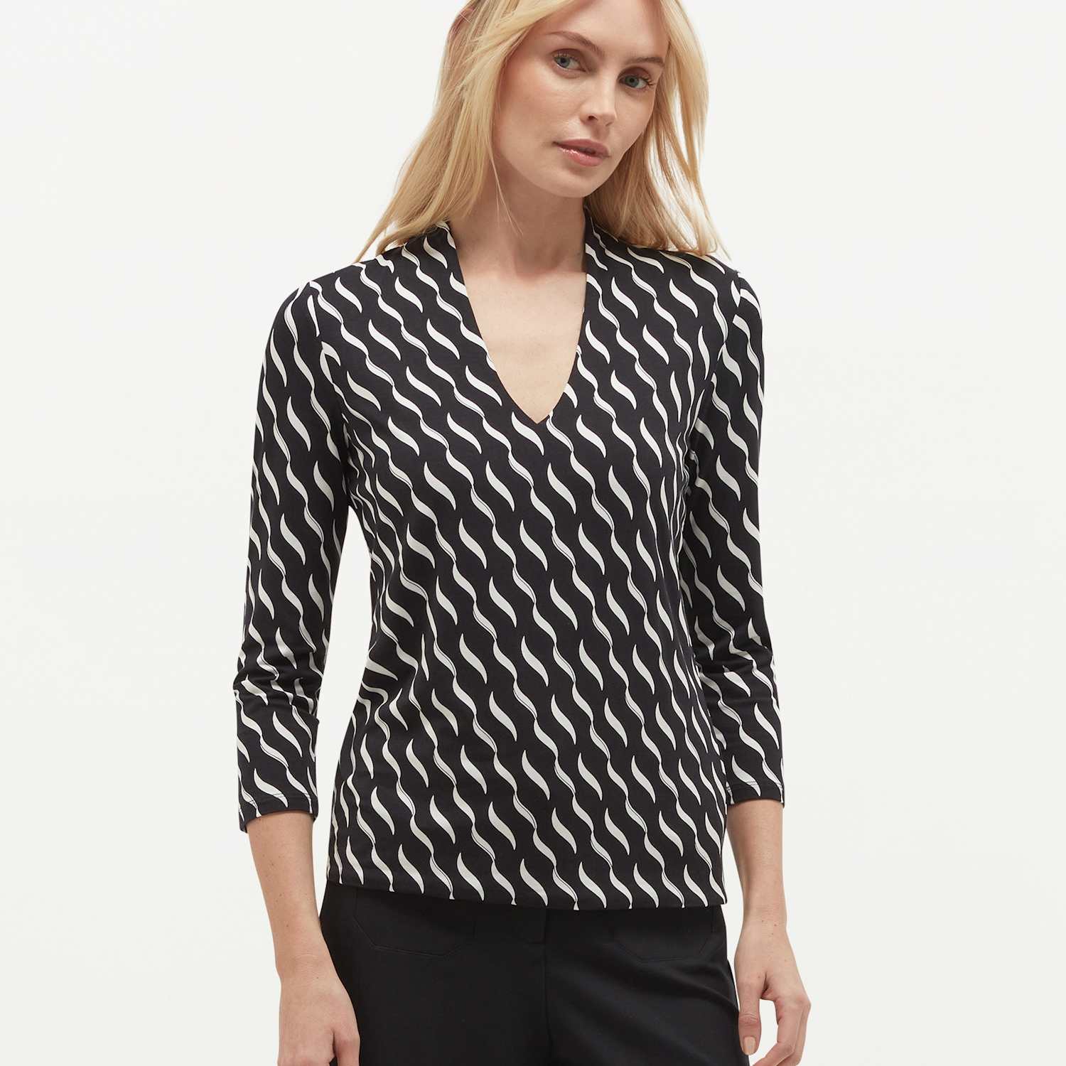 Hobbs Women's Jersey Geometric Print V-Neck Top - Small - Blue Mix - Available at M&S