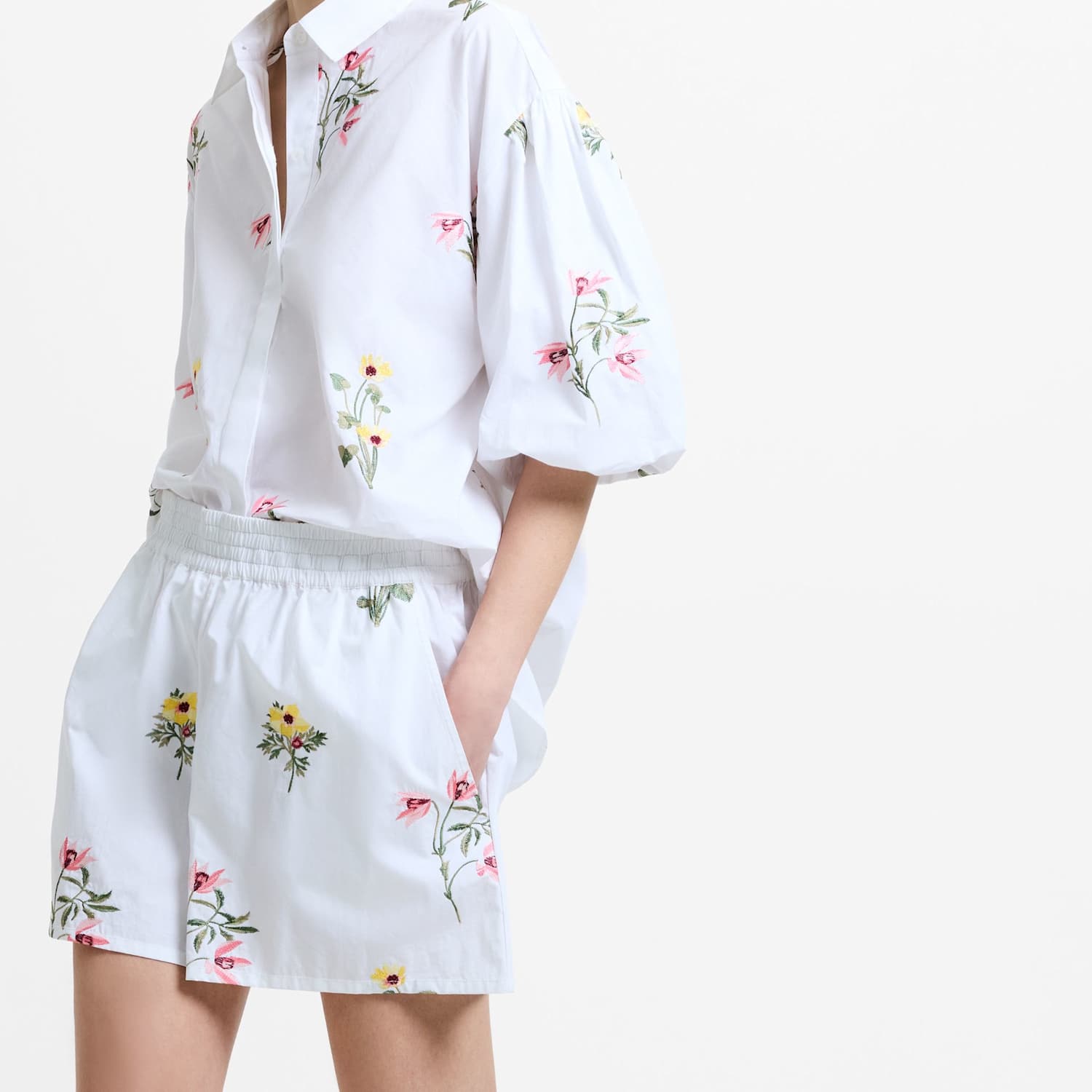 French Connection Women's Pure Cotton Floral Shorts - Small - White Mix - Available at M&S