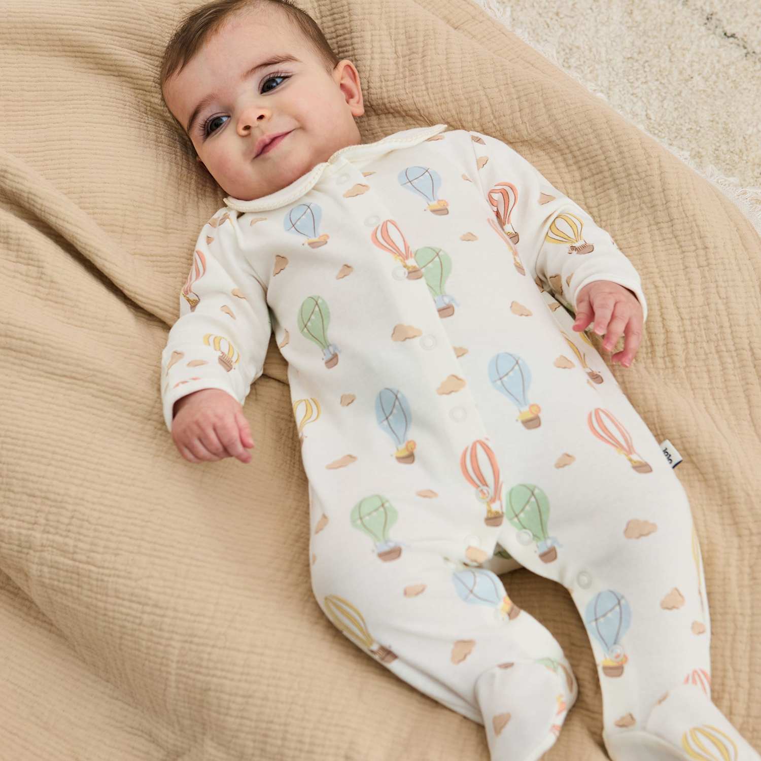 Jojo Maman Bébé Boys Pure Cotton Balloon Print Sleepsuit (0-18 Mths) - Newborn - Cream Mix - Available at M&S