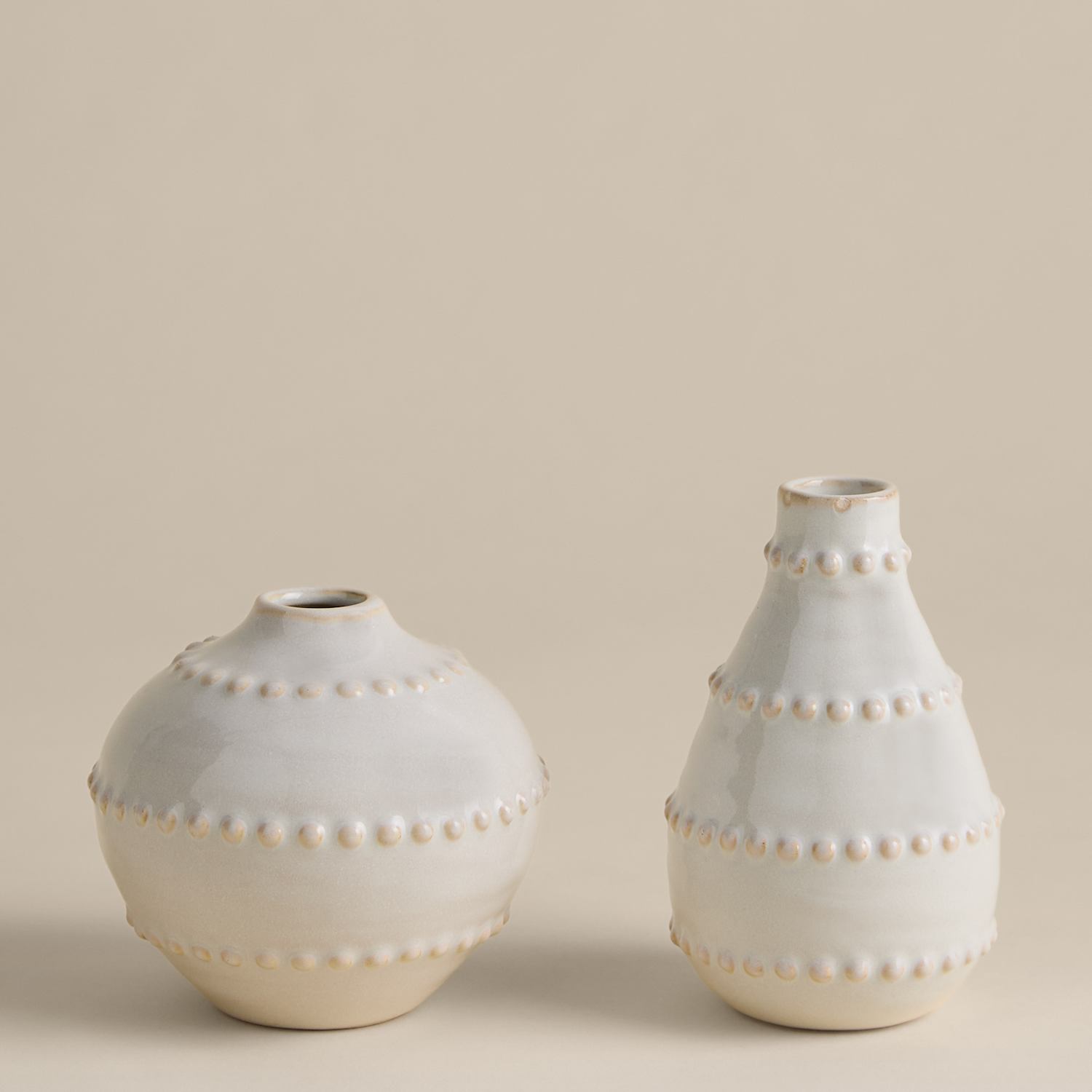 M&S Set of 2 Bobble Bud Ceramic Vases - Soft White - Mother's Day Gift