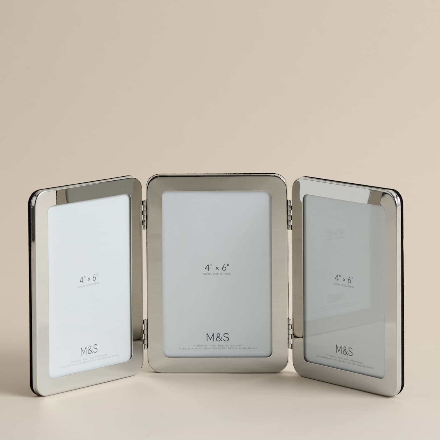 M&S Thick Rounded Triple Photo Frame 4x6 inch - Silver