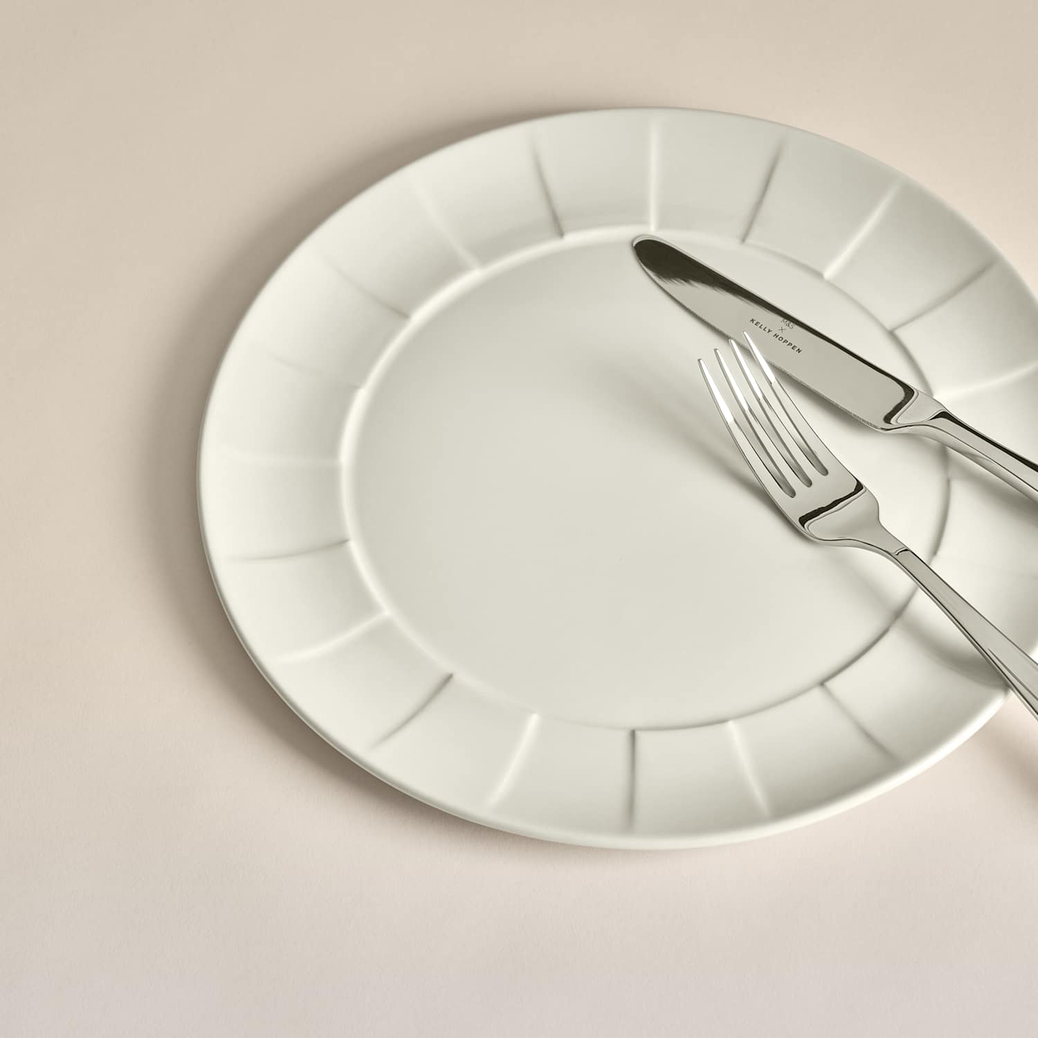 M&S X Kelly Hoppen Textured Dinner Plate - Taupe