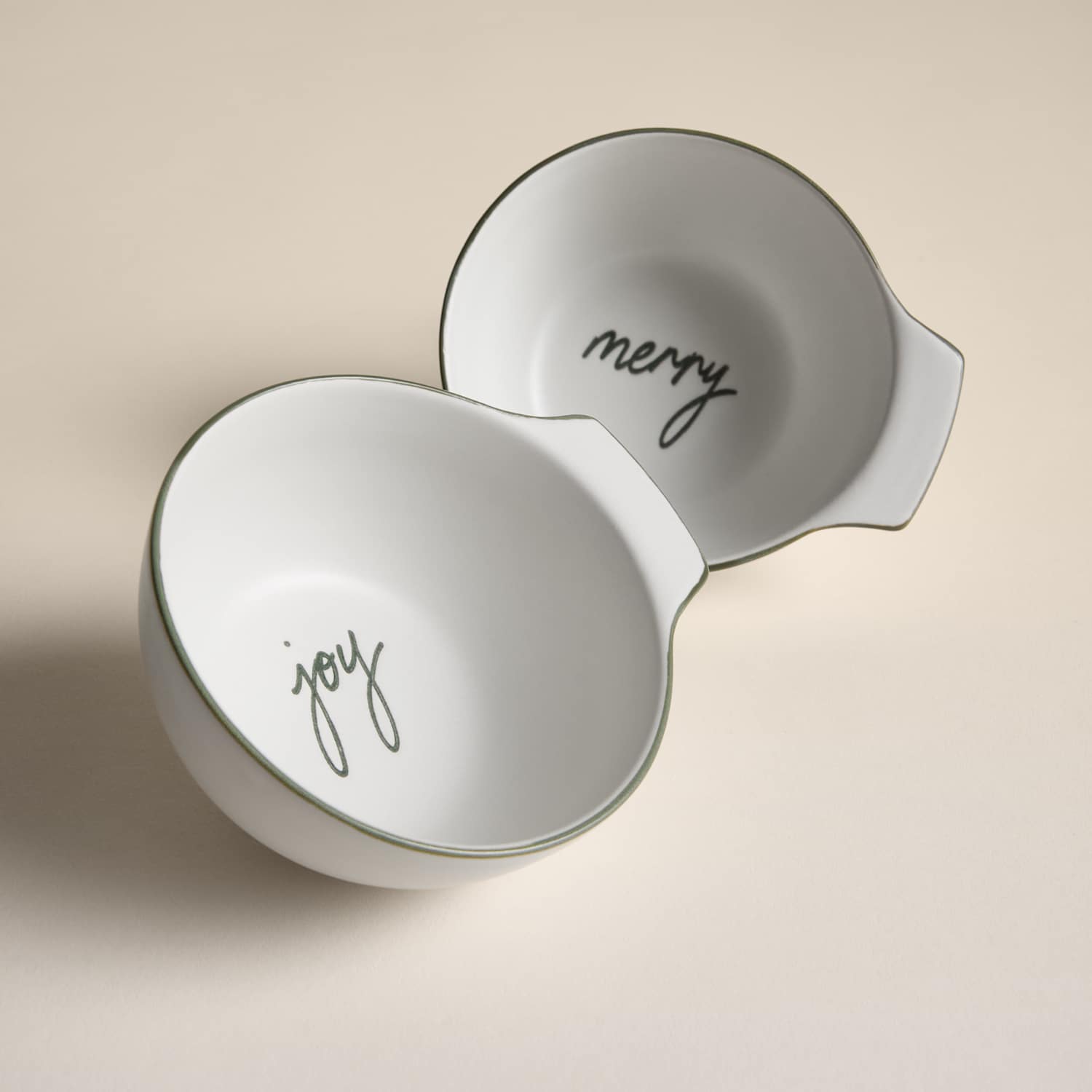 M&S Set of 2 Christmas Slogan Round Nibble Bowls - Natural Mix