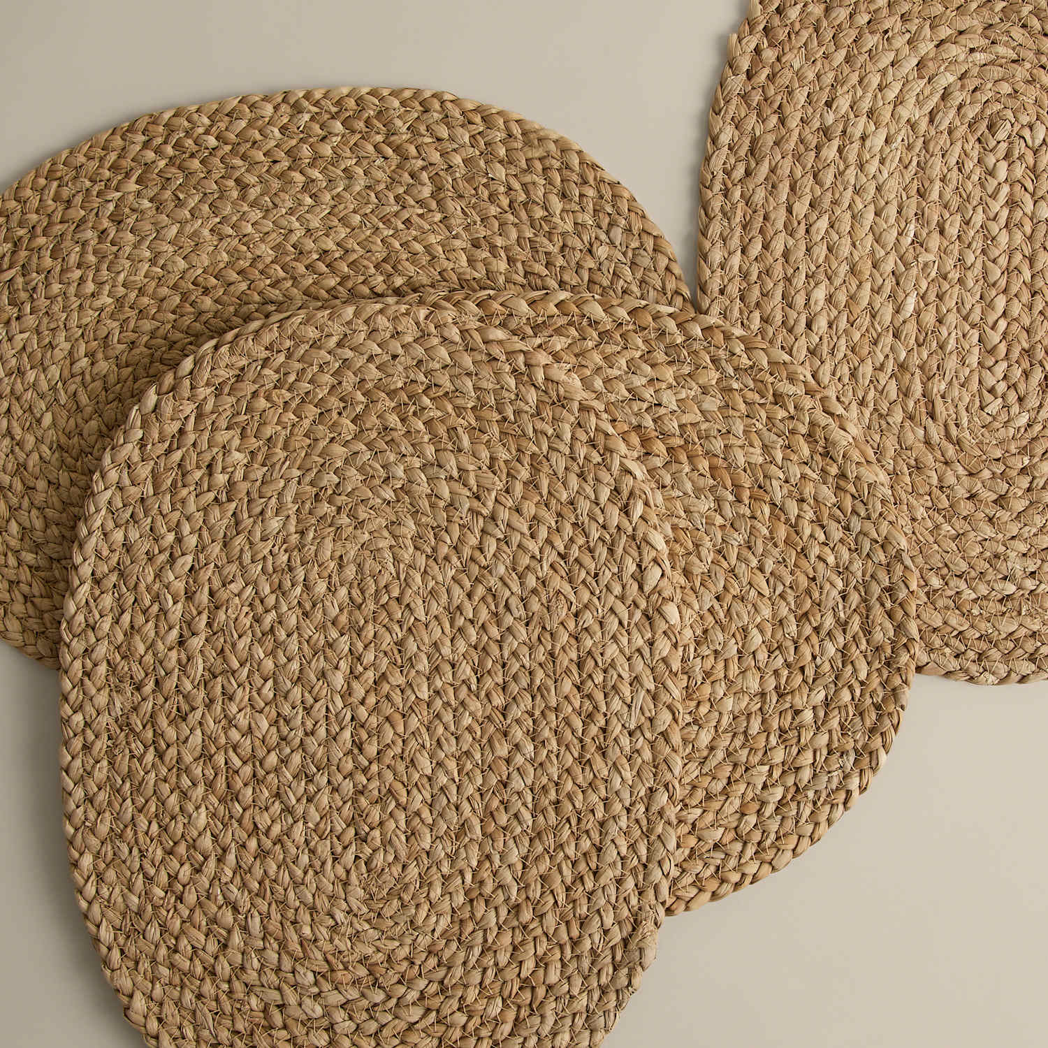 M&S Set of 4 Seagrass Oval Placemats - Natural
