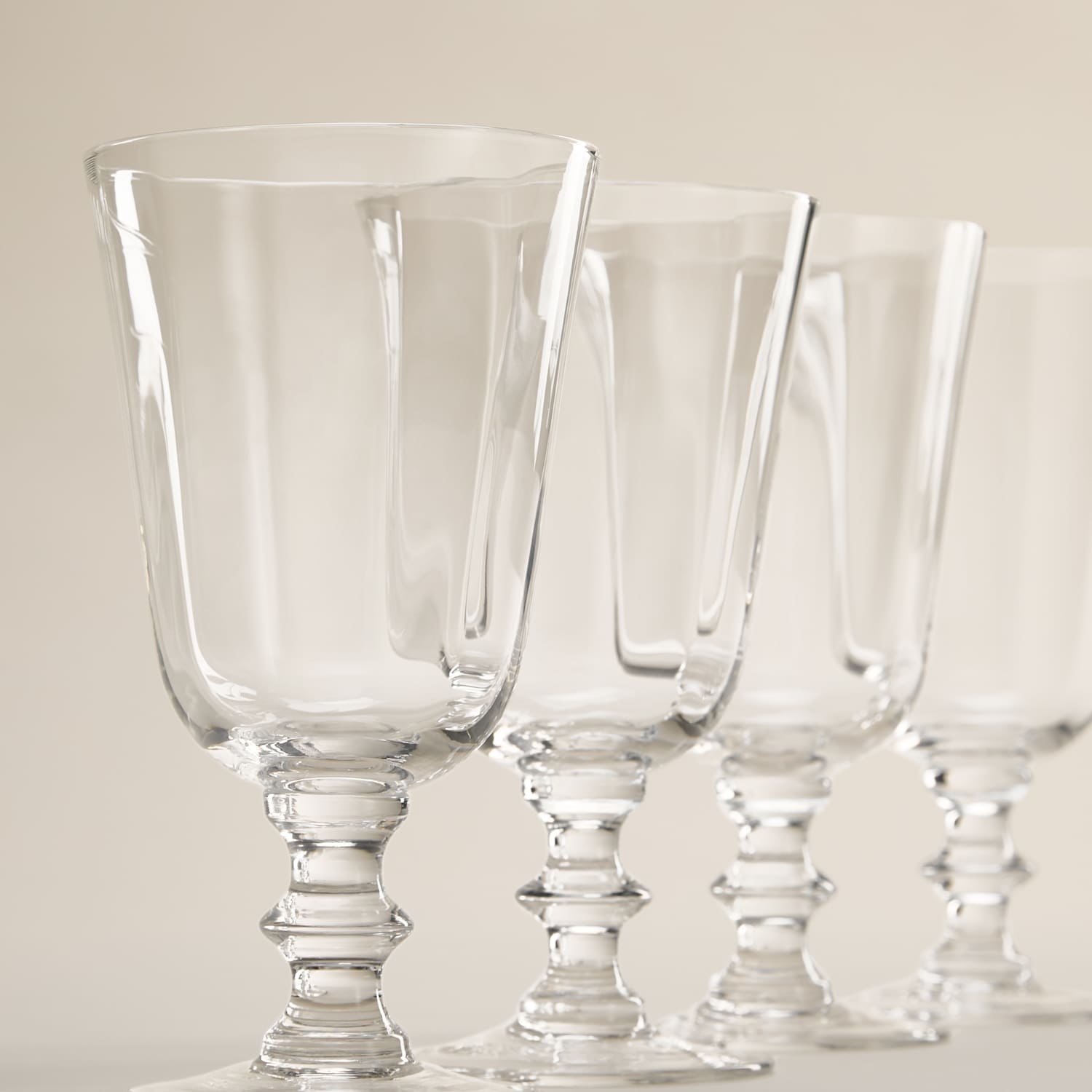 M&S Set of 4 Etoile Wine Glasses