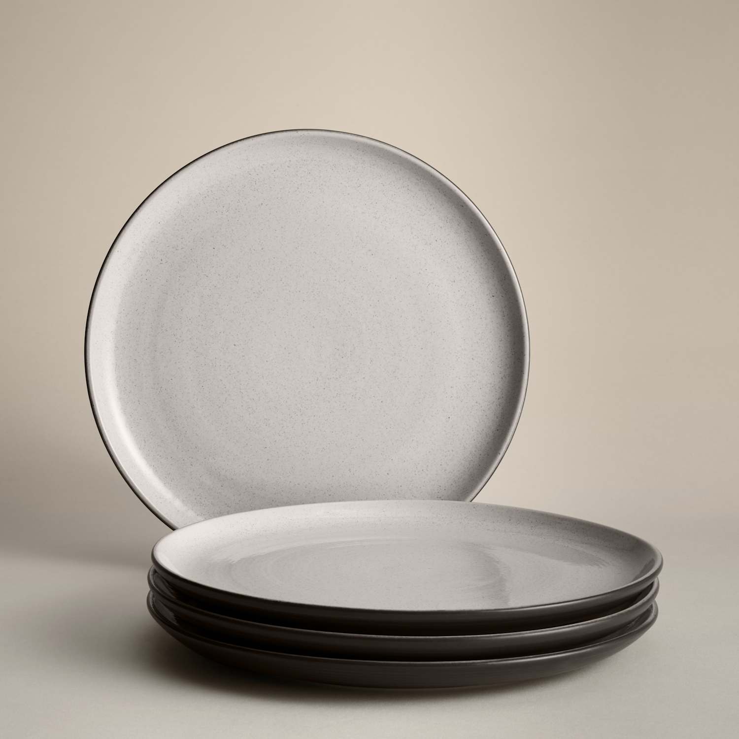 M&S Set of 4 Michigan Dinner Plates - Grey