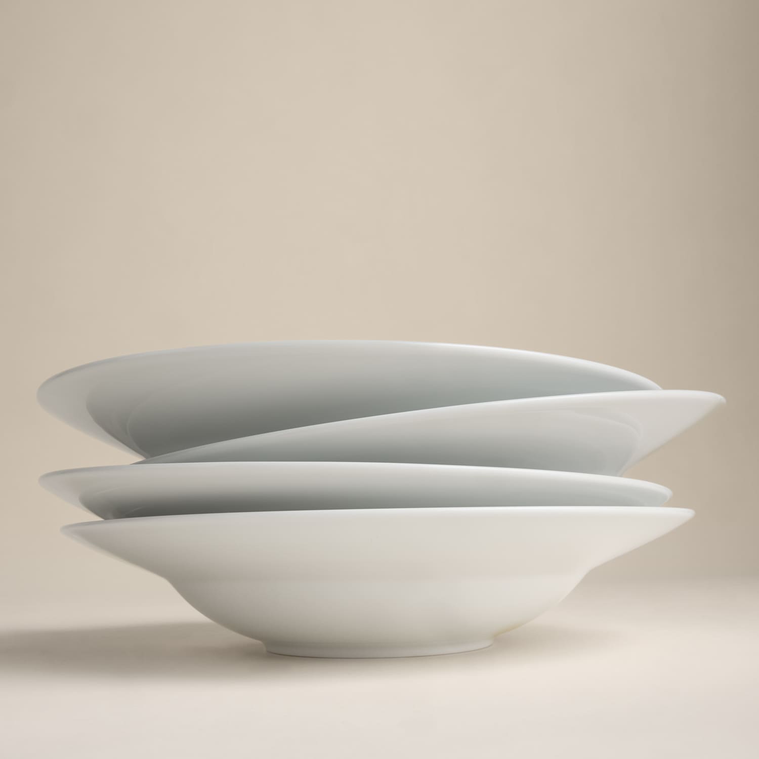 M&S Set of 4 Burford Embossed Rim Porcelain Pasta Bowls - White