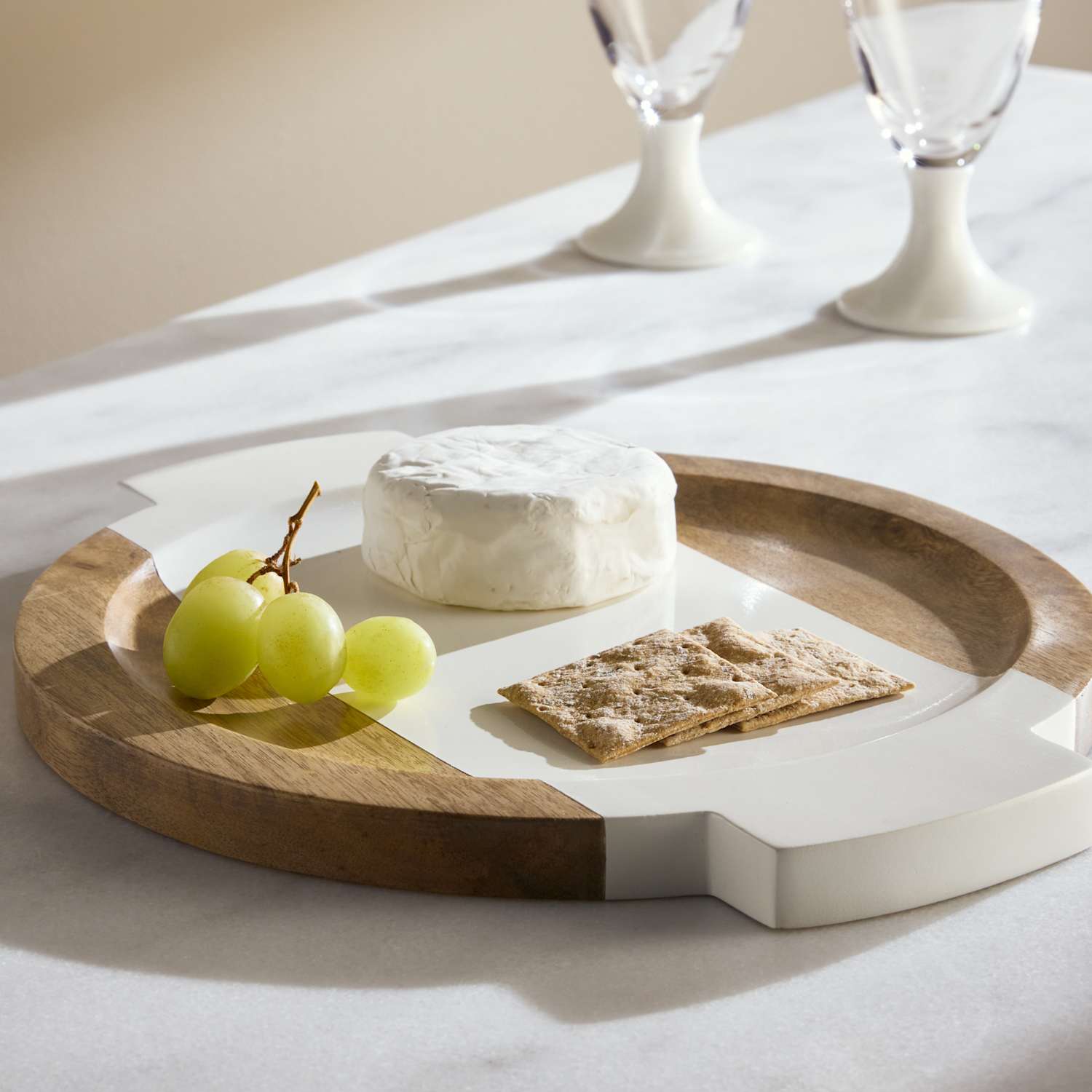 M&S X Kelly Hoppen Wooden Circular Serving Board - White