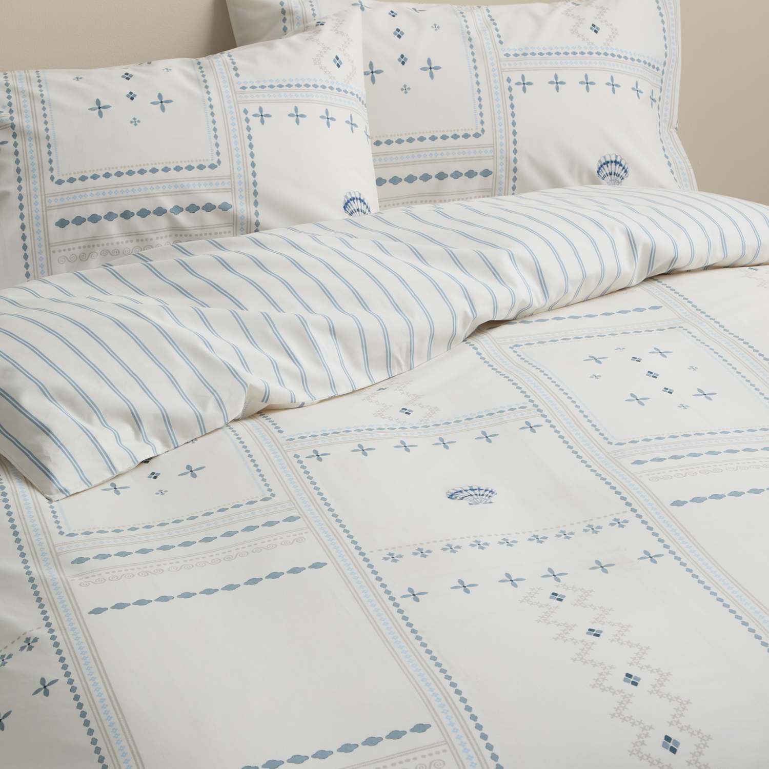 M&S Pure Cotton Coastal Tile Print Bedding Set - Double (4 ft 6) - Blue Mix