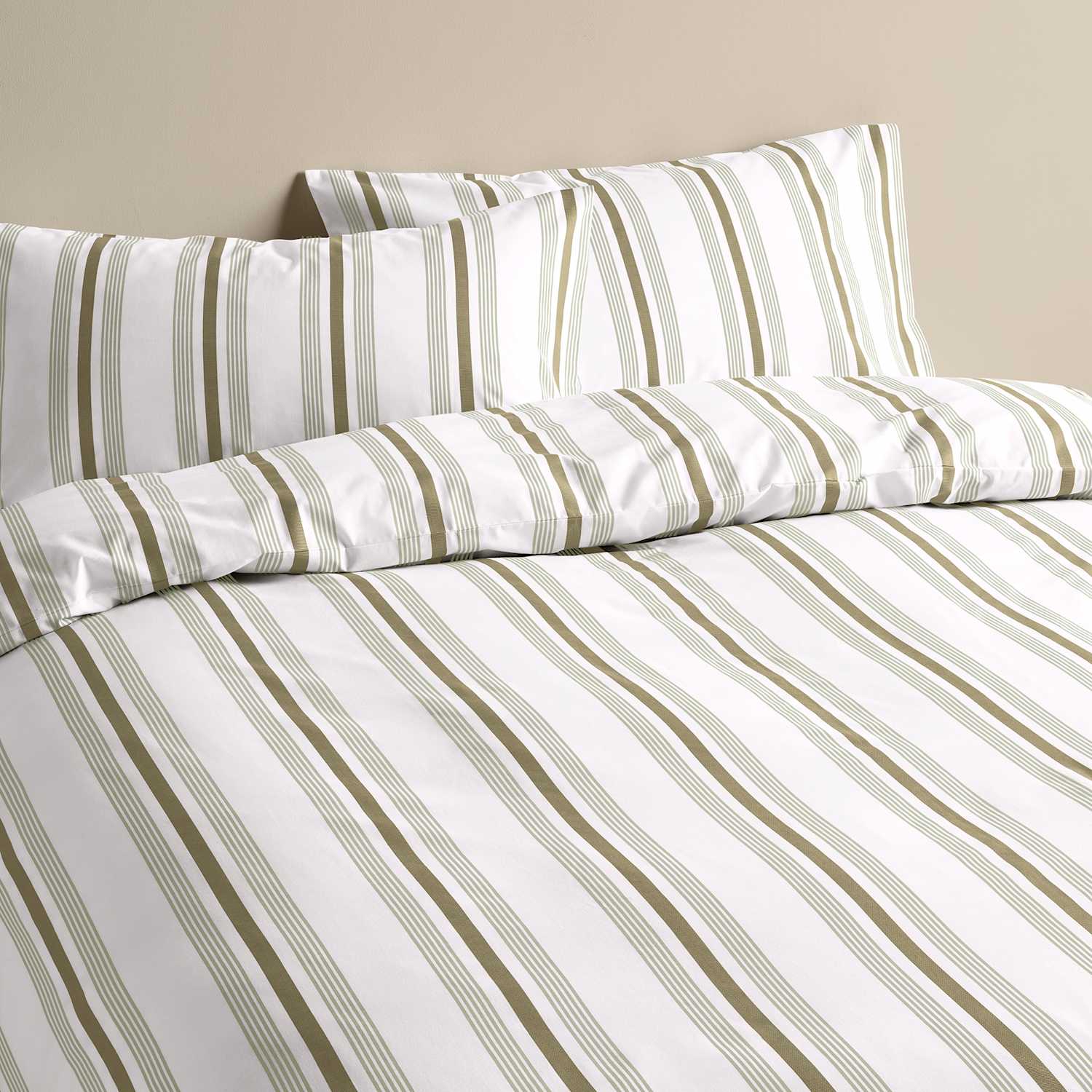 M&S Pure Cotton Striped Bedding Set - Double (4 ft 6) - Fern