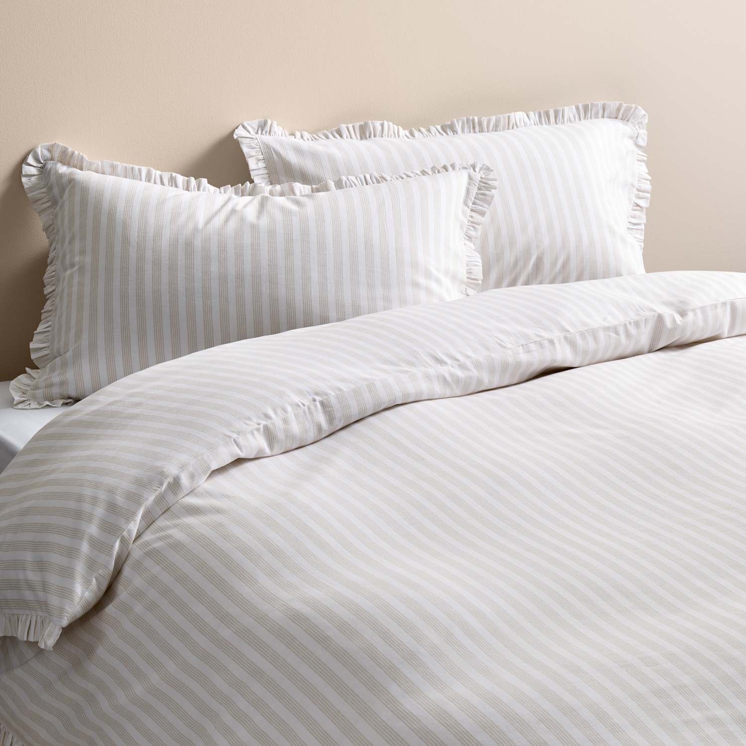 M&S Pure Cotton Narrow Stripe Ruffle Bedding Set - Single (3 ft) - Natural Mix