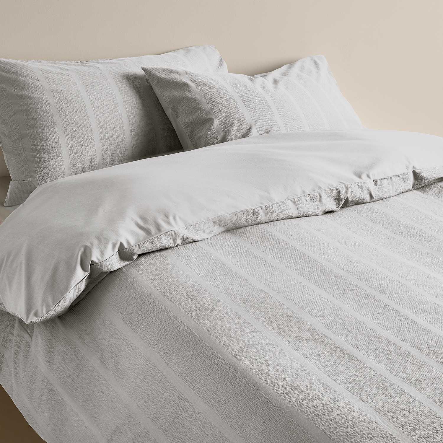 M&S Pure Cotton Striped Seersucker Bedding Set - Single (3 ft) - Dove