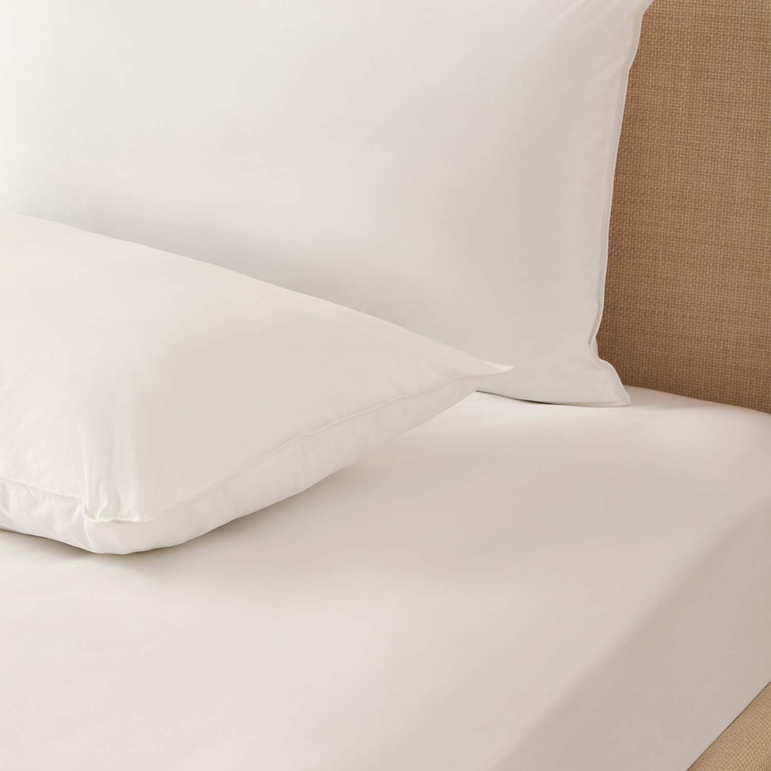 M&S 2 Pack Smart Wash & Dry Medium Pillows - White