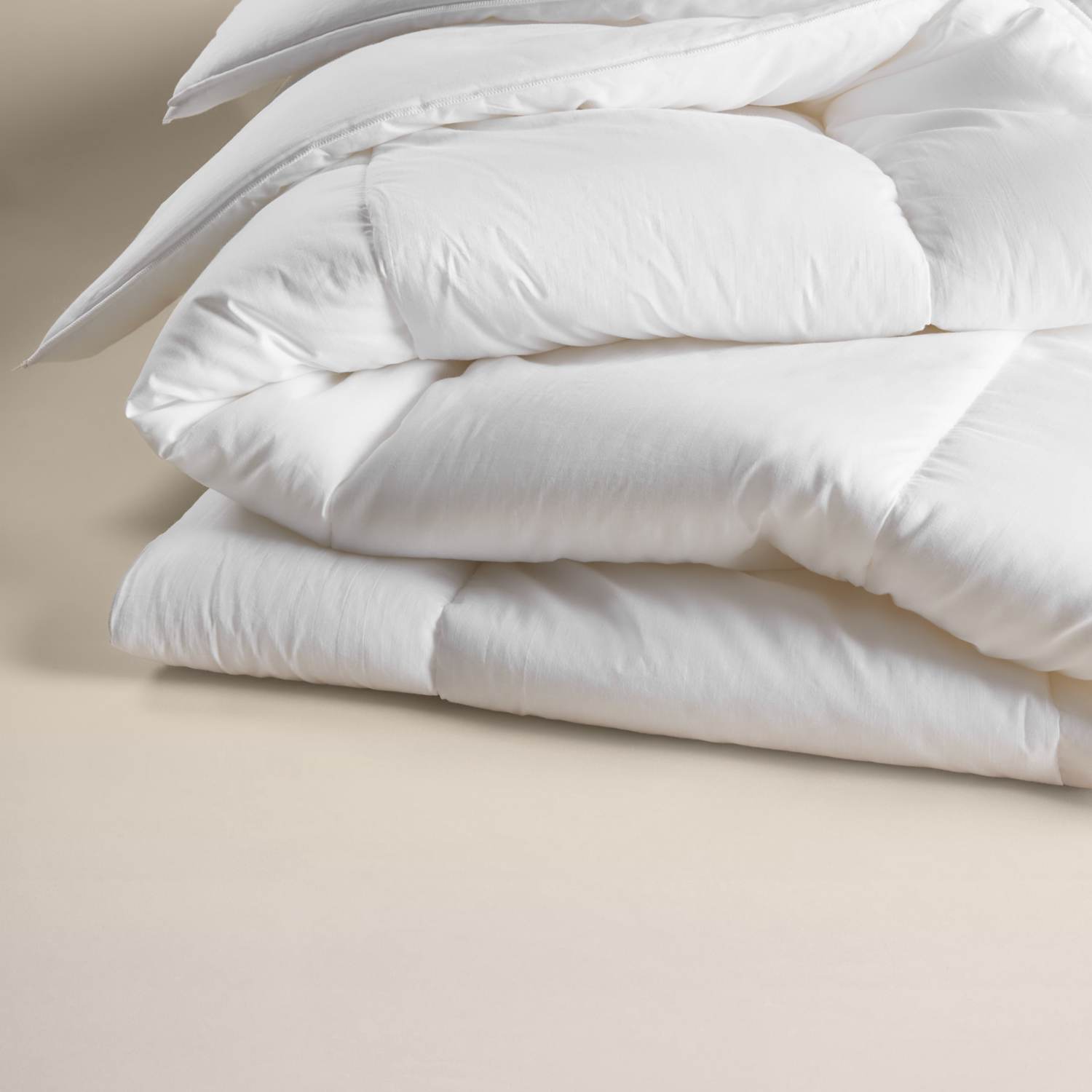 M&S Stay Cool 10.5 Tog Duvet - Double (4 ft 6) - White