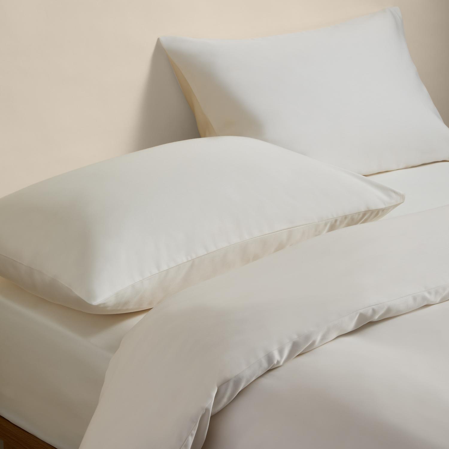 M&S Egyptian Cotton 400 Thread Count Silky Bedding Set - Double (4 ft 6) - Cream