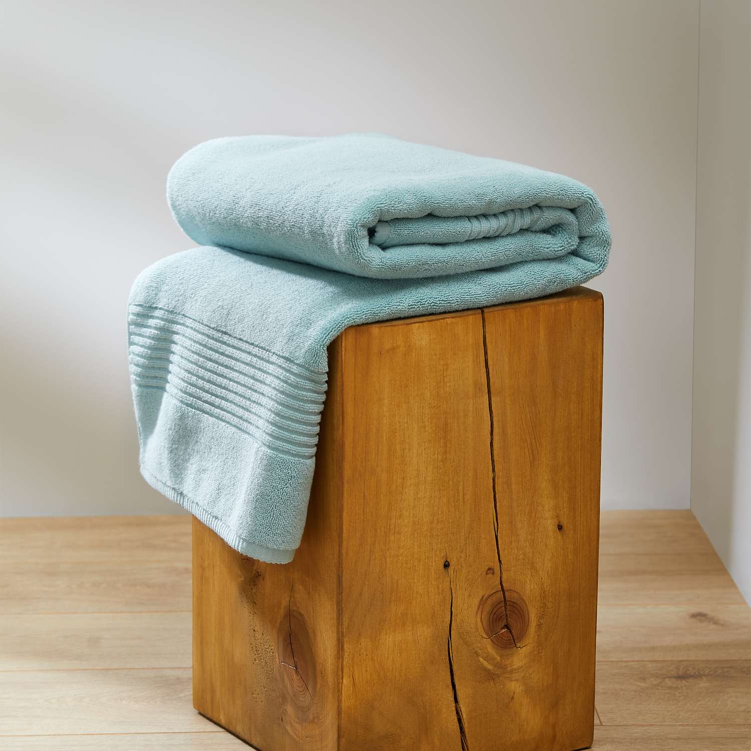 M&S Plush Egyptian Cotton Towel - Bath Sheet - Duck Egg
