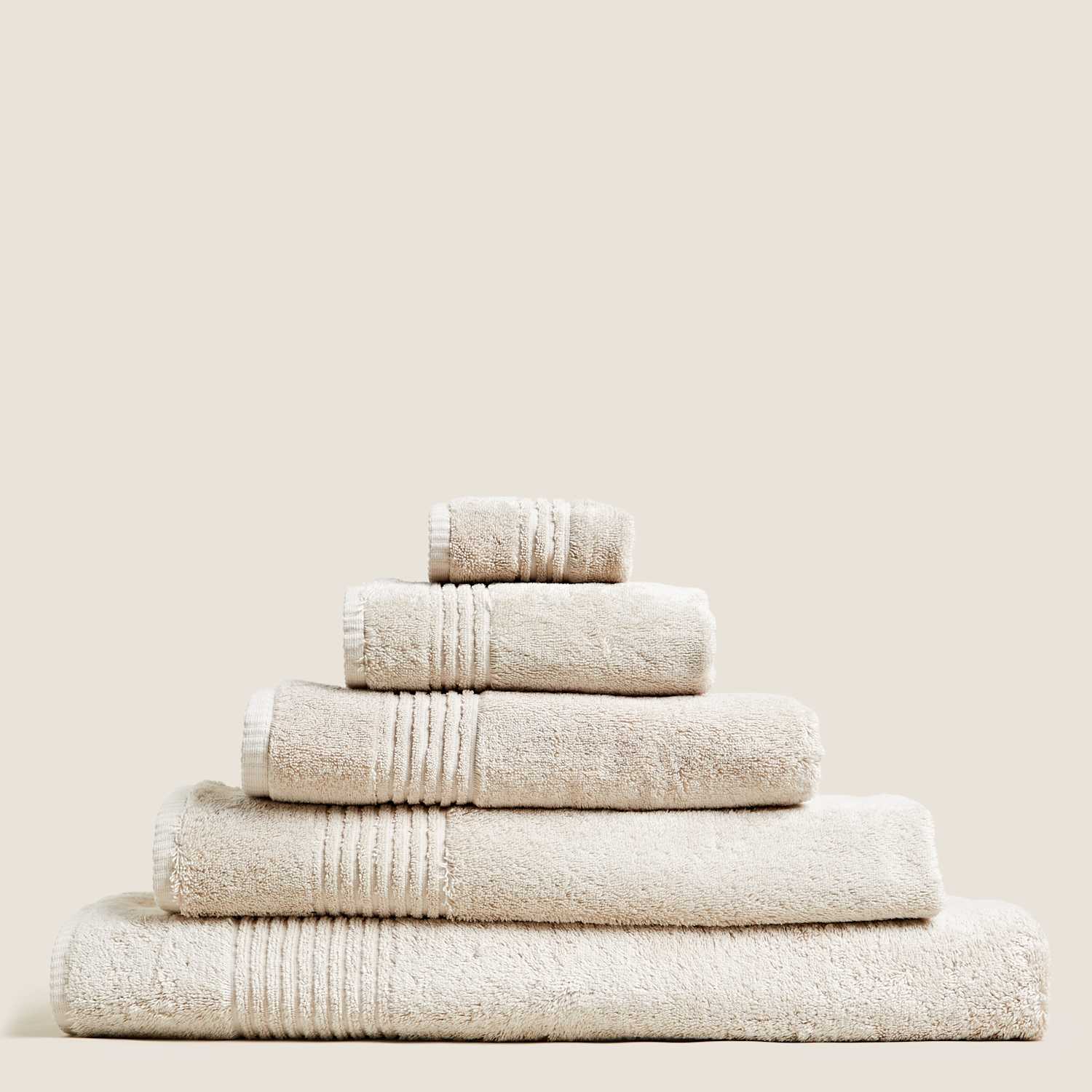 M&S Set of 2 Egyptian Cotton Towels - Guest Towel - Stone
