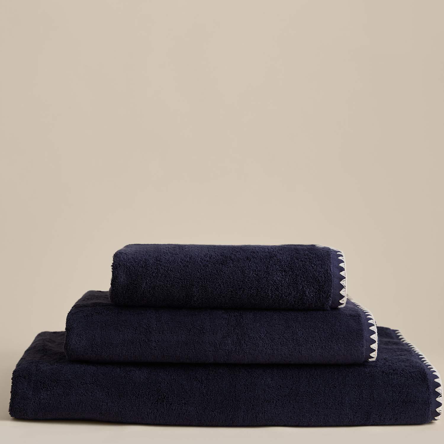 M&S Egyptian Cotton Blanket Stitch Towel - Hand Towel - Navy