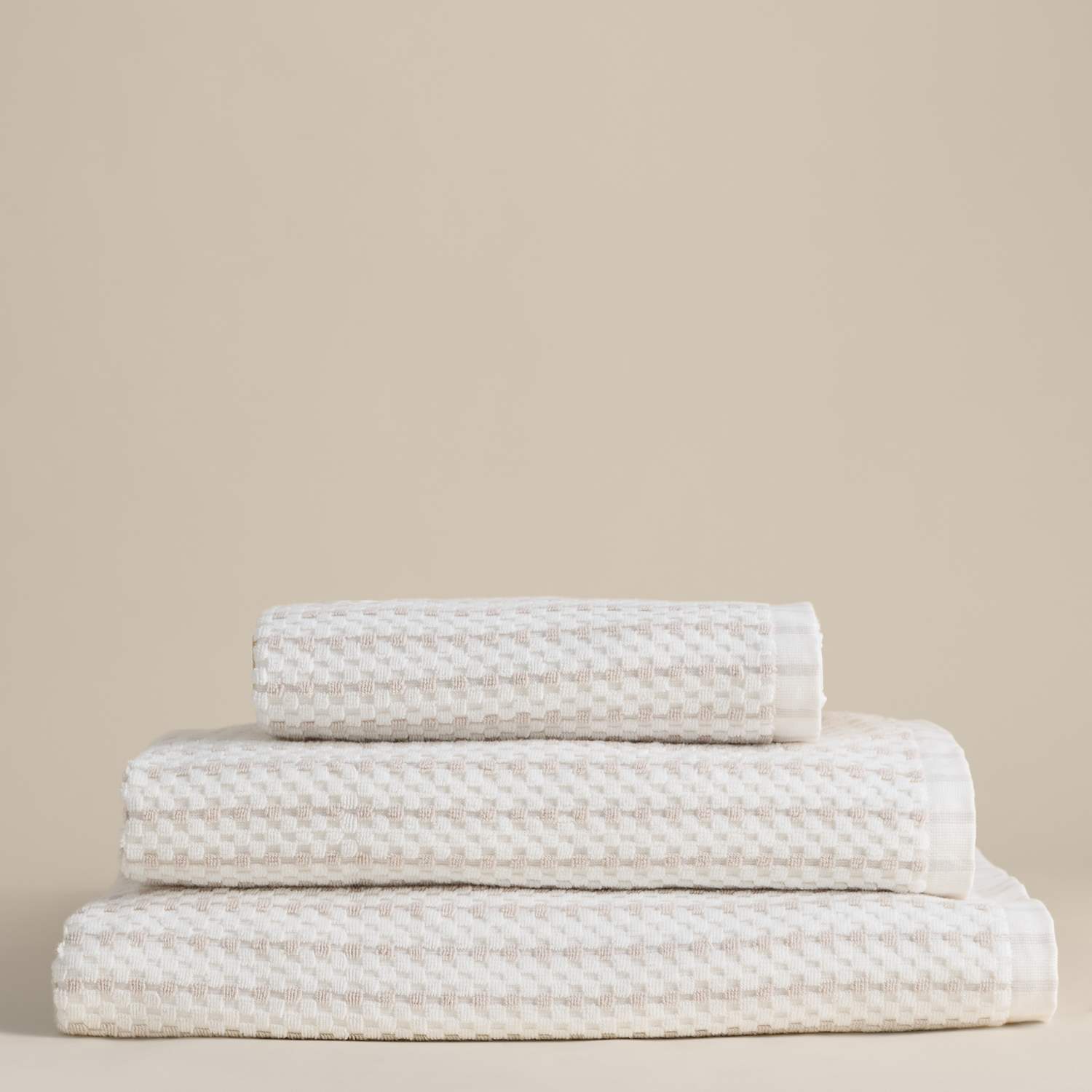 M&S Pure Cotton Spotty Striped Towel - Bath Sheet - White Mix