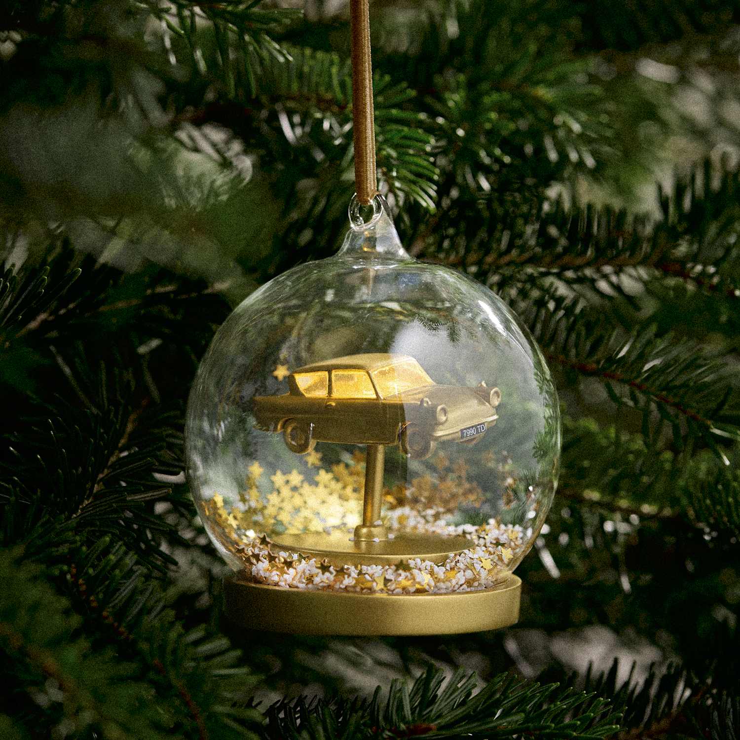 M&S Gold Hanging Harry Potter Car Decoration - Gold Mix