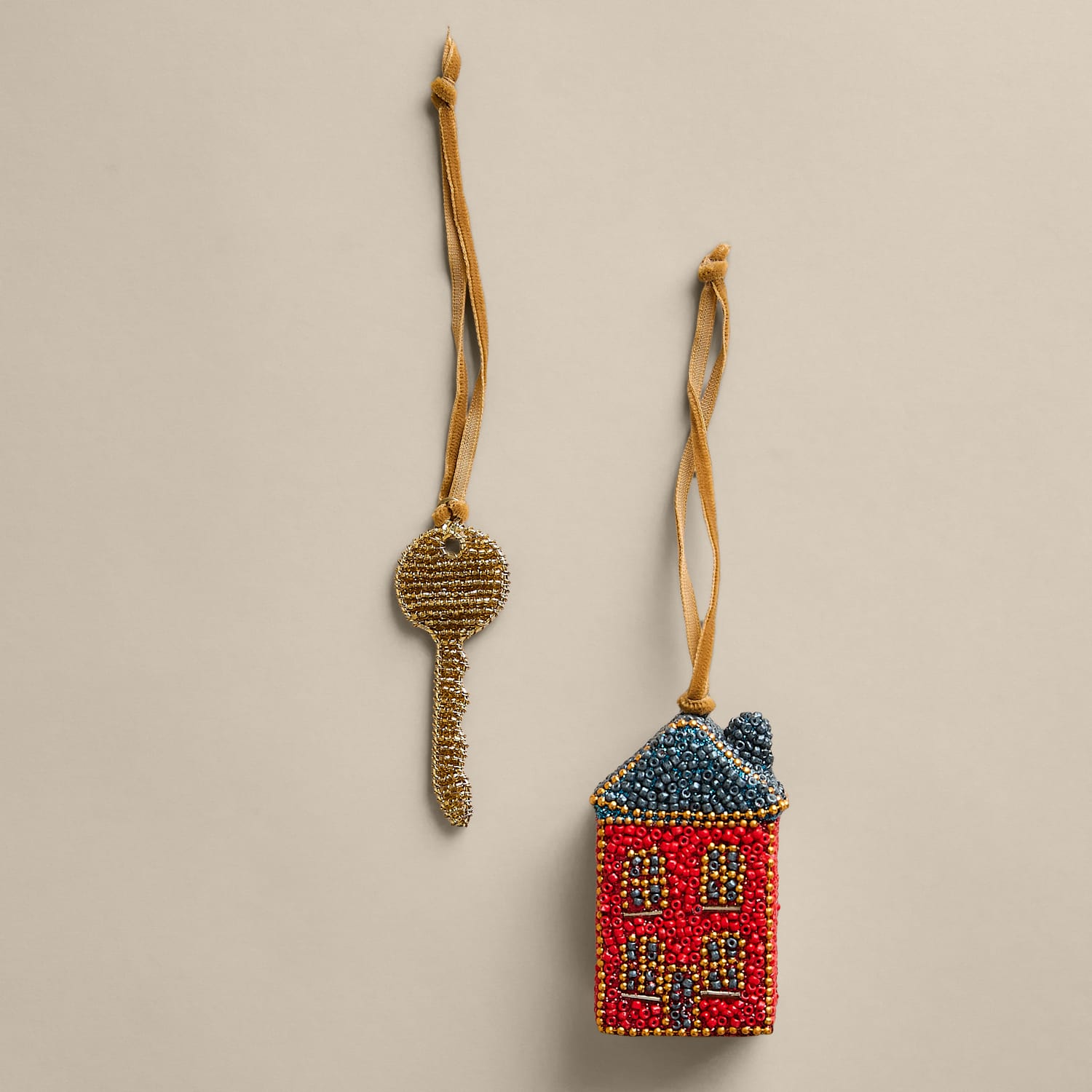 M&S 2 Pack Beaded Hanging New Home Decorations - Red Mix